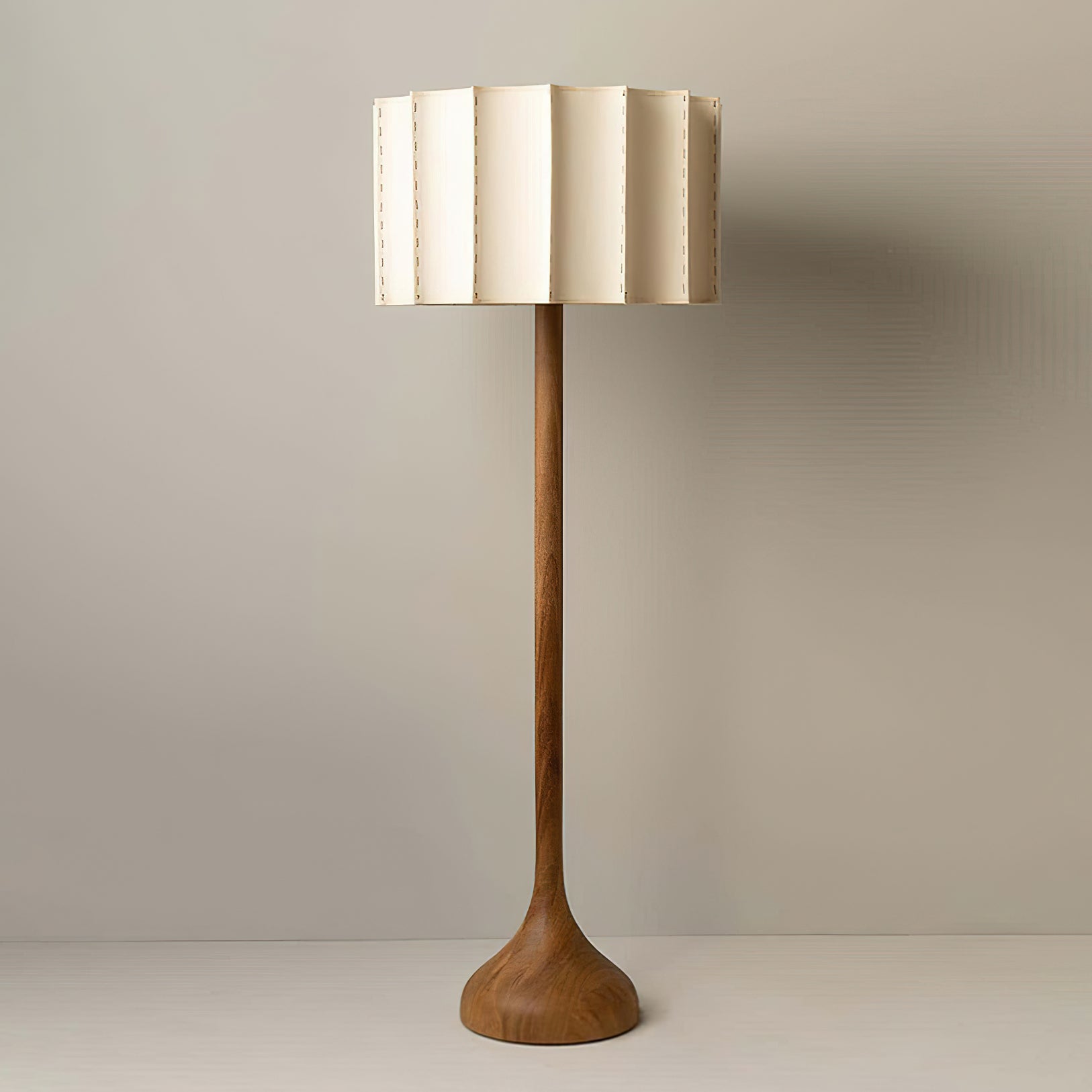 Hakka Floor Lamp - Blowlighting