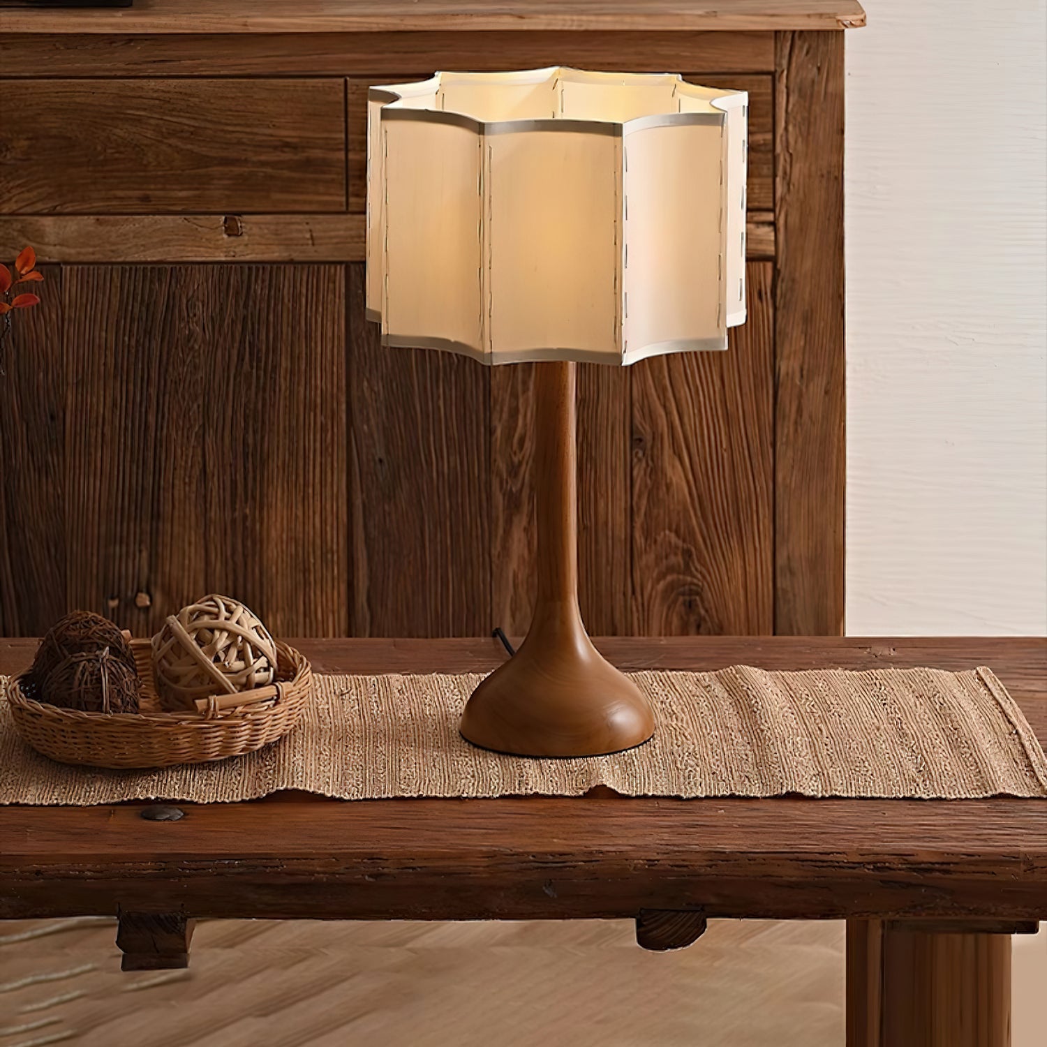 Hakka Table Lamp - Blowlighting