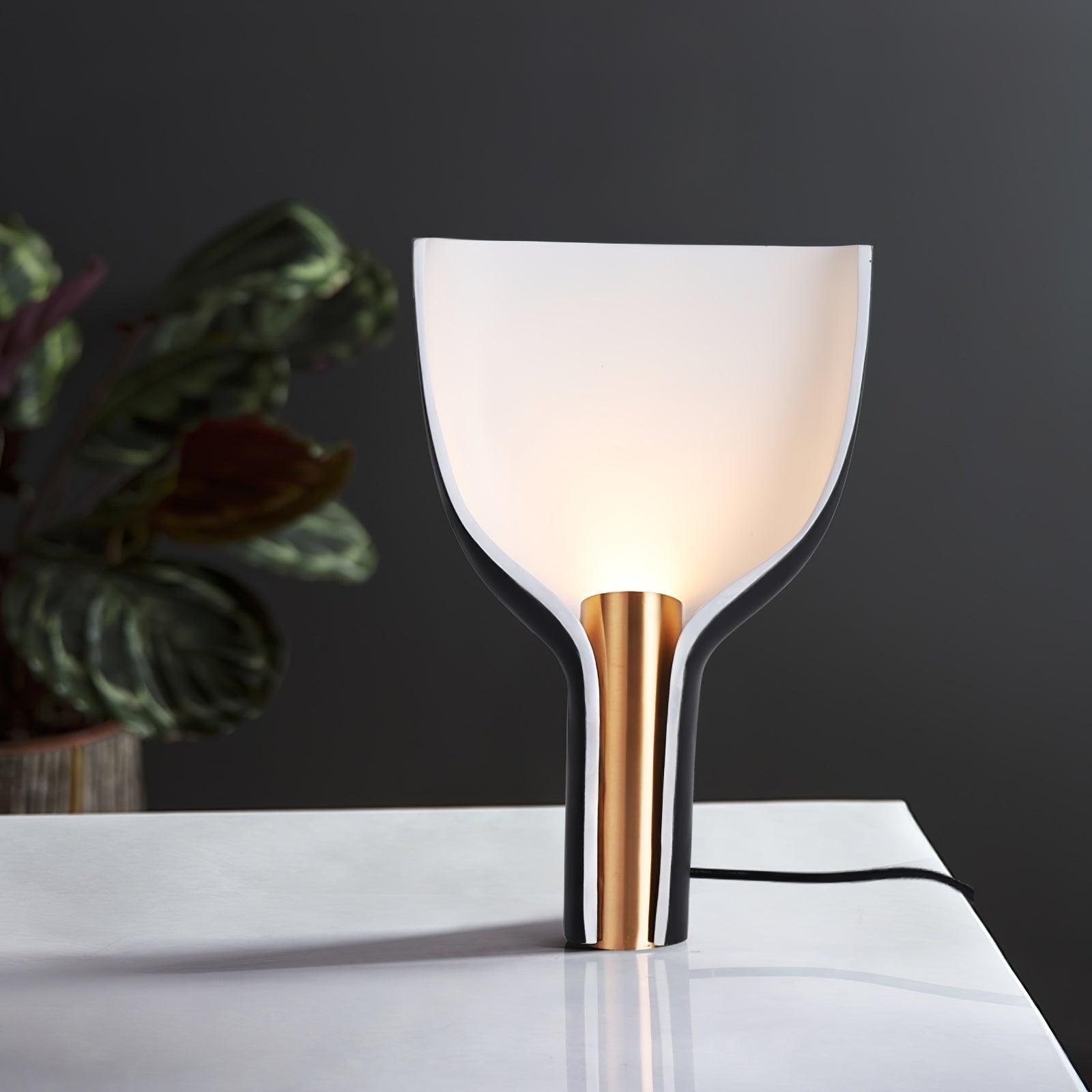 Half-Funnel Table Light - Blowlighting