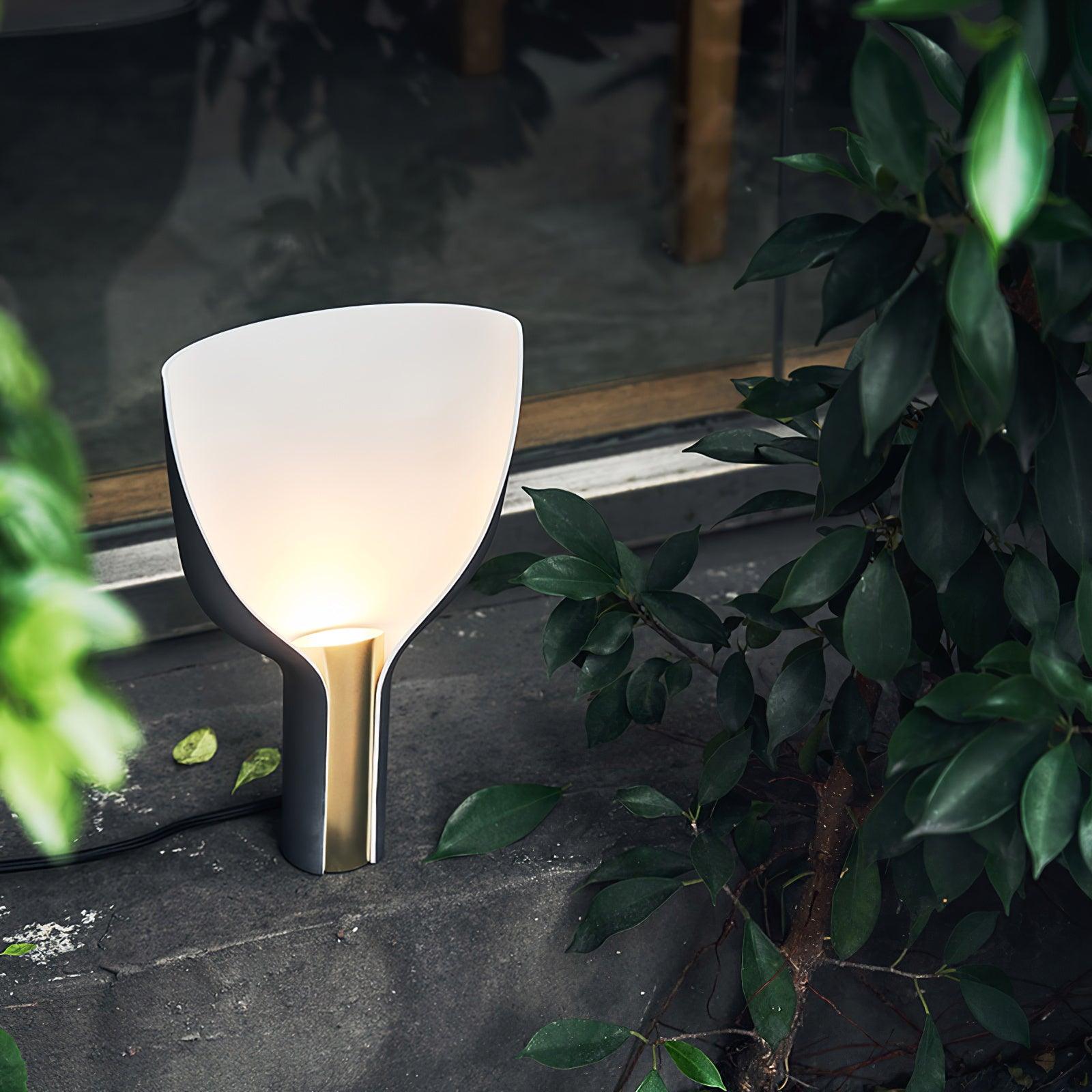 Half-Funnel Table Light - Blowlighting