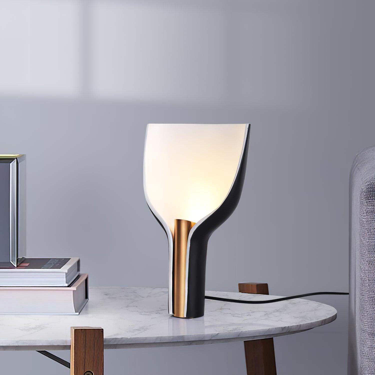 Half-Funnel Table Light - Blowlighting