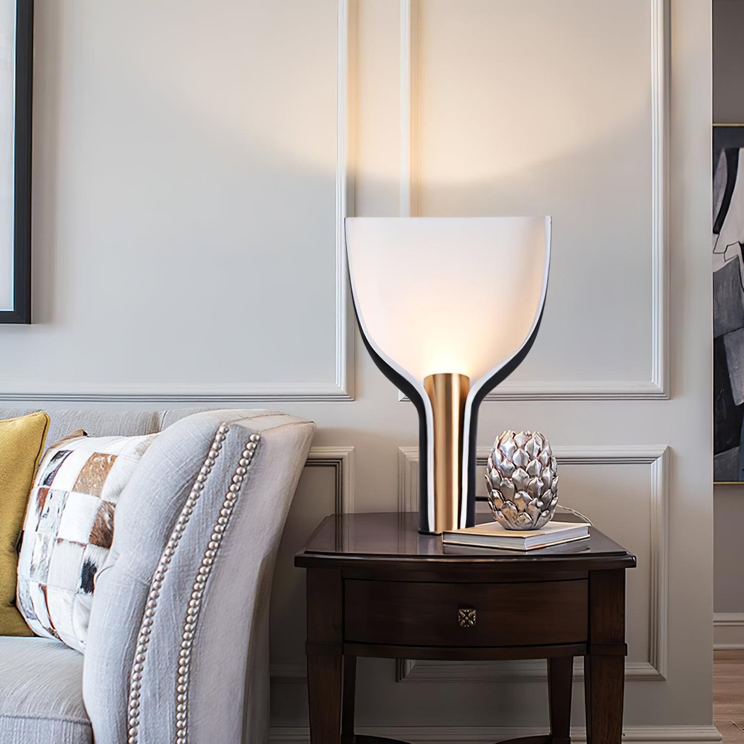 Half-Funnel Table Light - Blowlighting