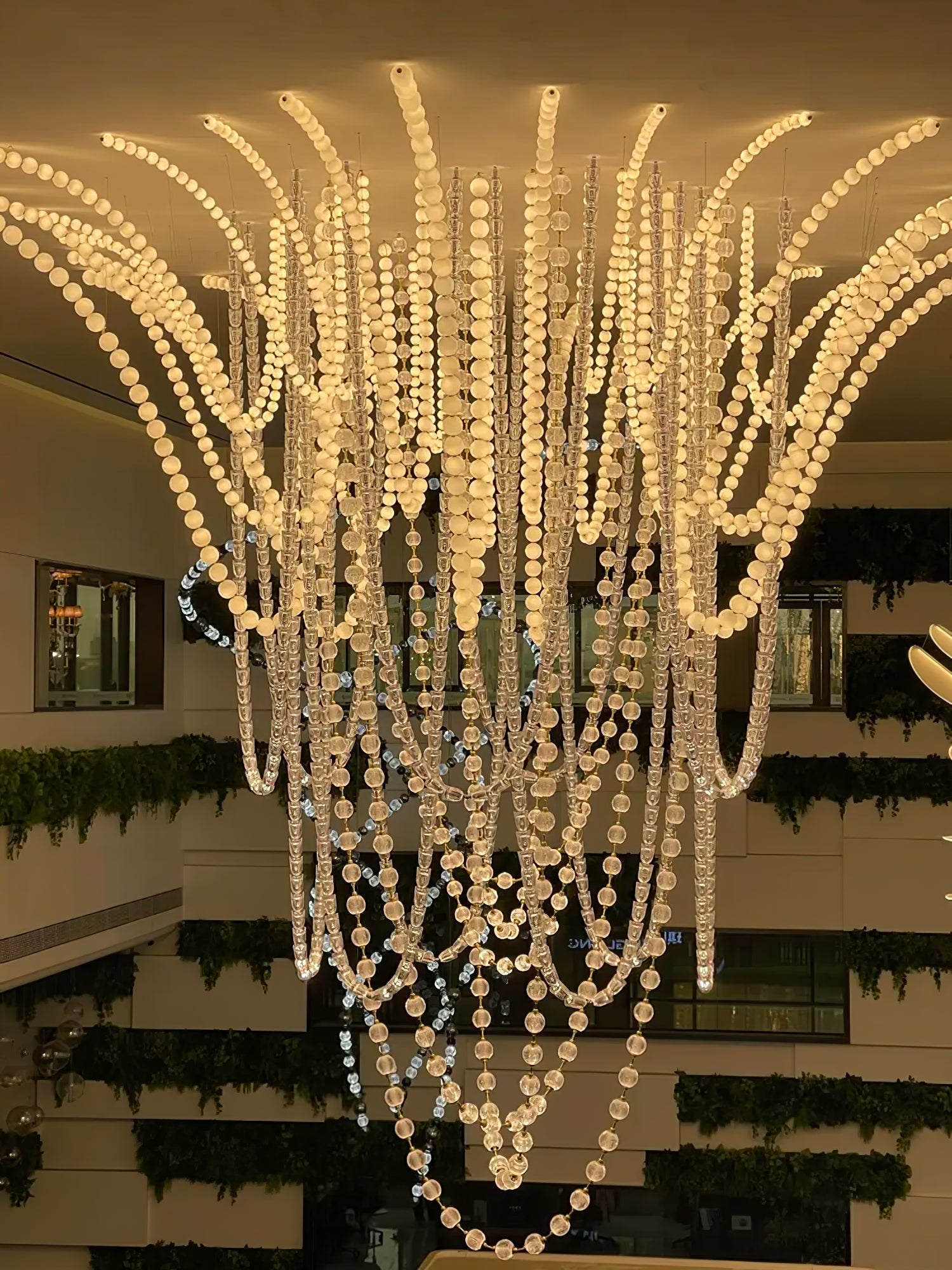 Zalvarin Brass Sputnik Chandelier - Blowlighting