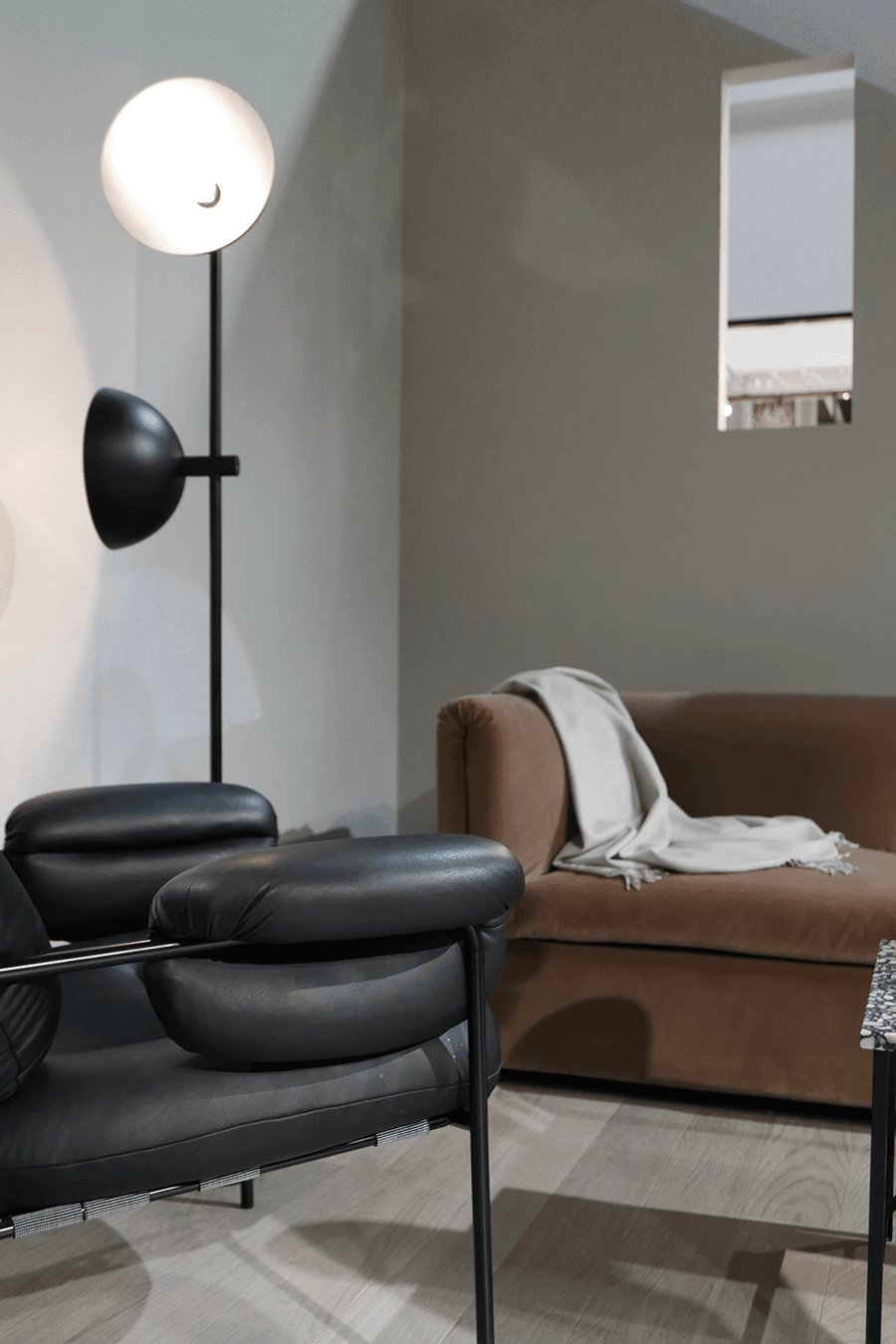 Studio Floor Lamp - Blowlighting