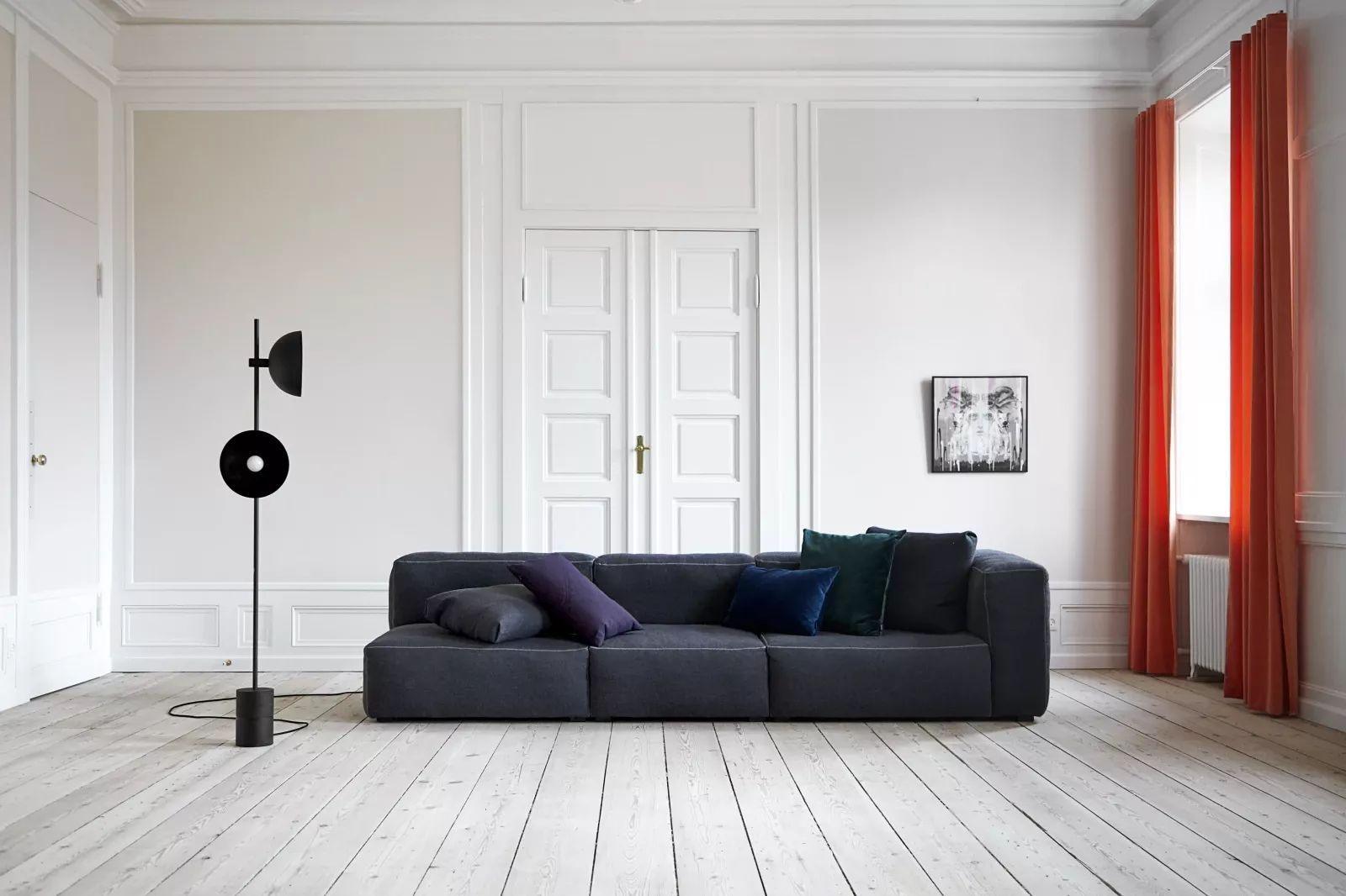 Studio Floor Lamp - Blowlighting