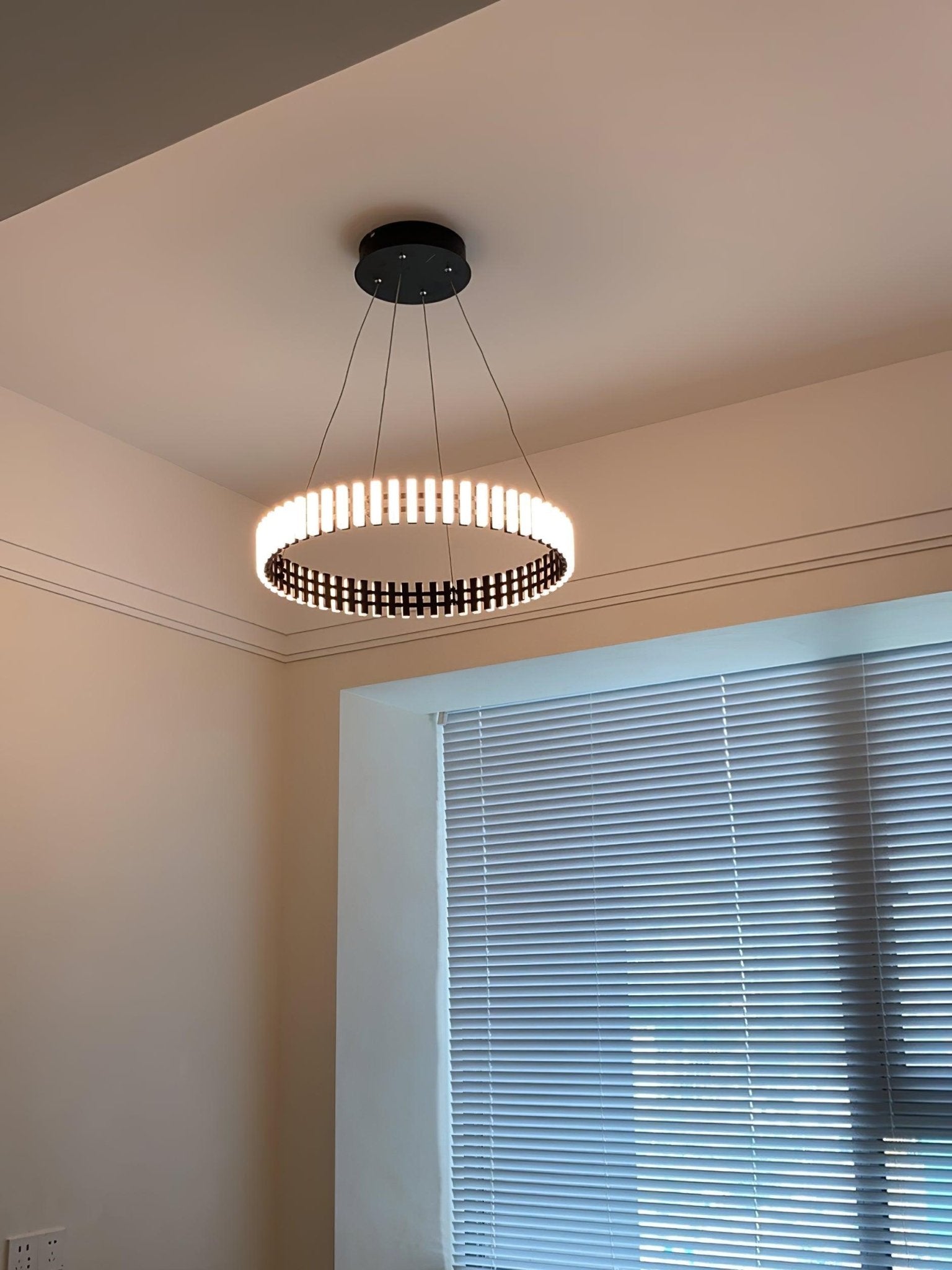 Hanging LED Chandelier - Blowlighting