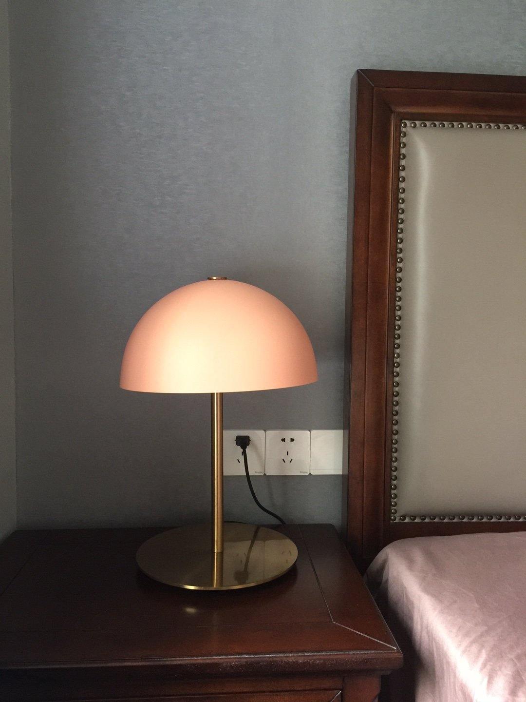 Hanna Table Lamp - Blowlighting