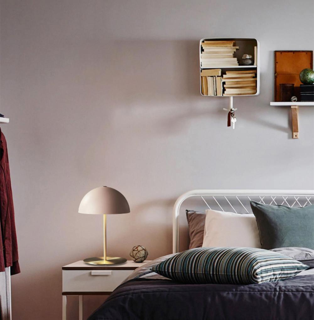 Hanna Table Lamp - Blowlighting