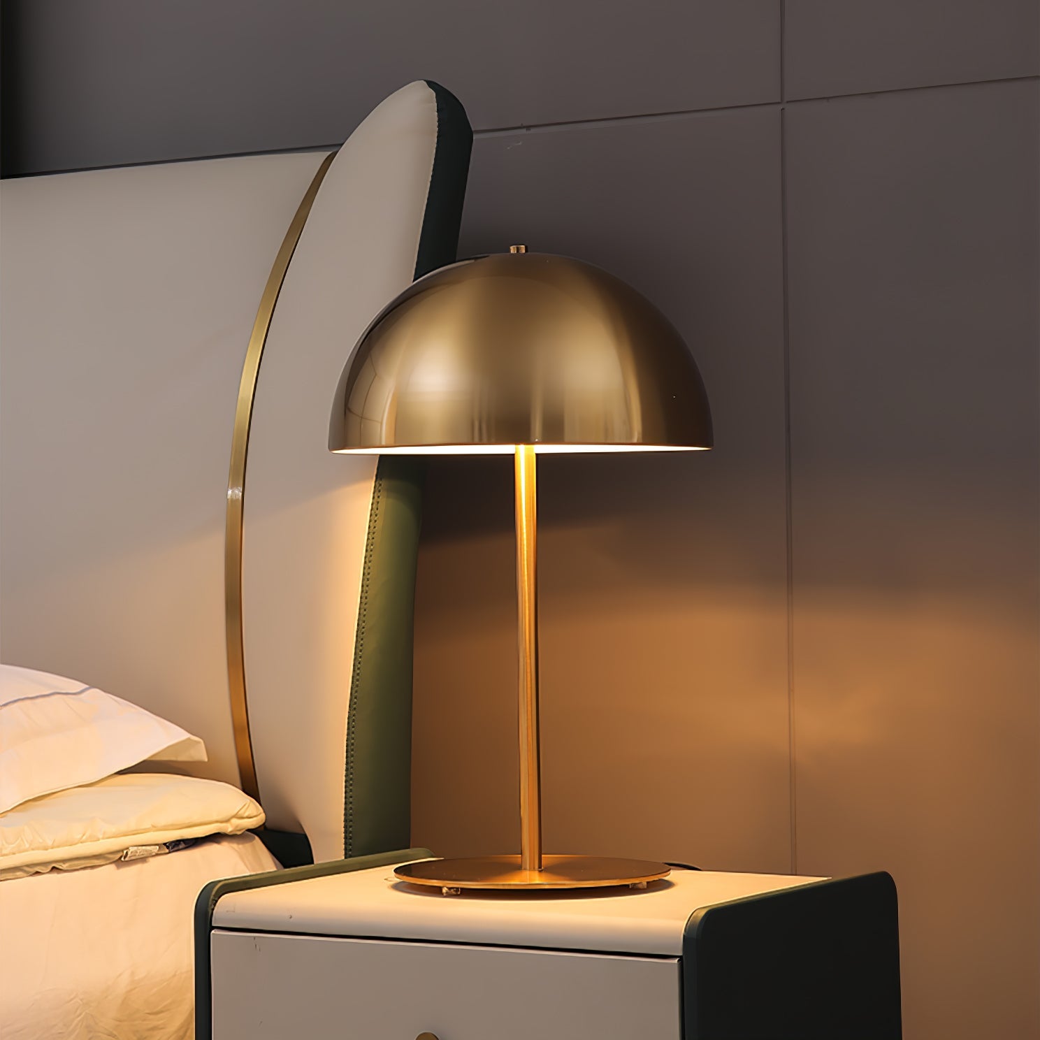 Hanna Table Lamp - Blowlighting
