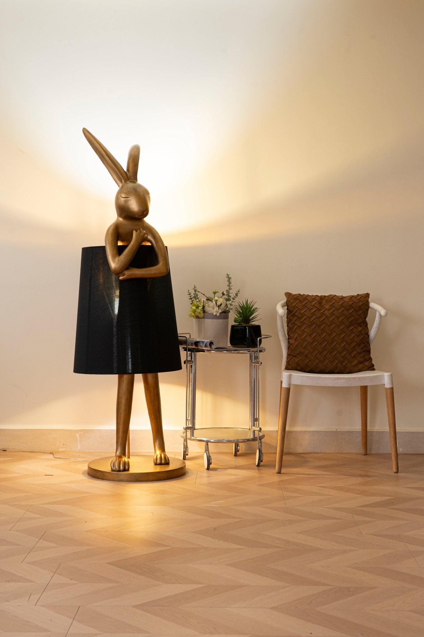Hare Silhouette Table Lamp - Vakkerlight