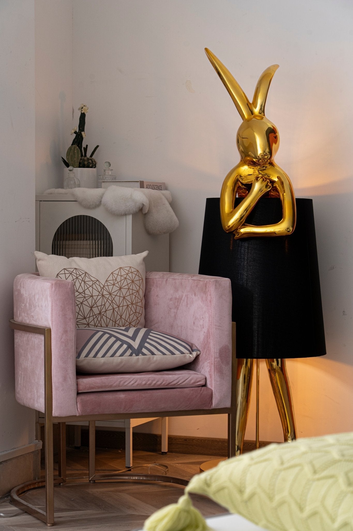 Hare Silhouette Table Lamp - Vakkerlight