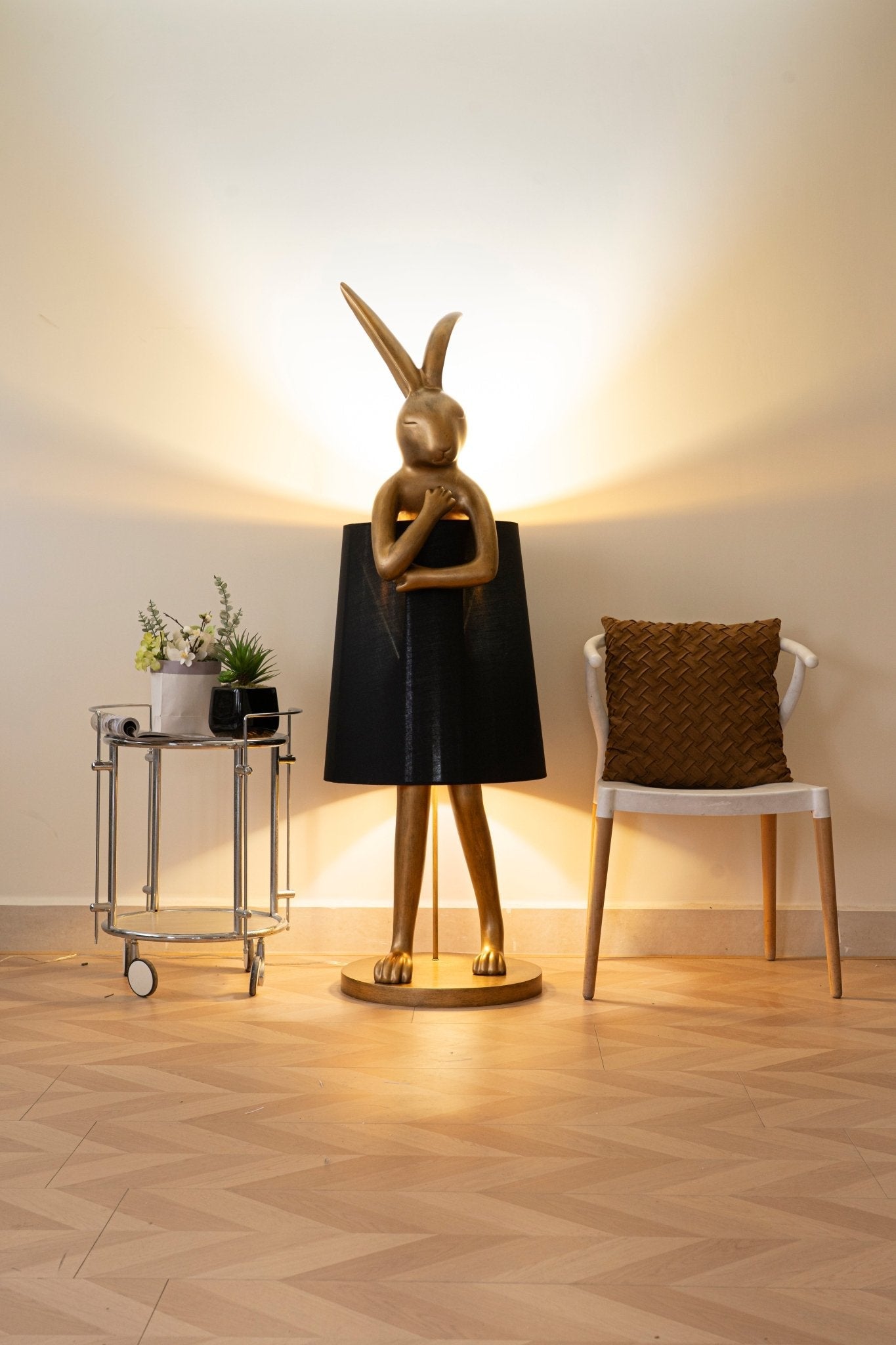 Hare Silhouette Table Lamp - Vakkerlight