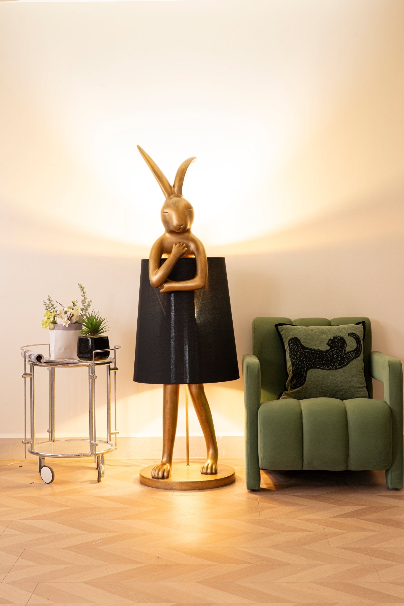 Hare Silhouette Table Lamp - Vakkerlight