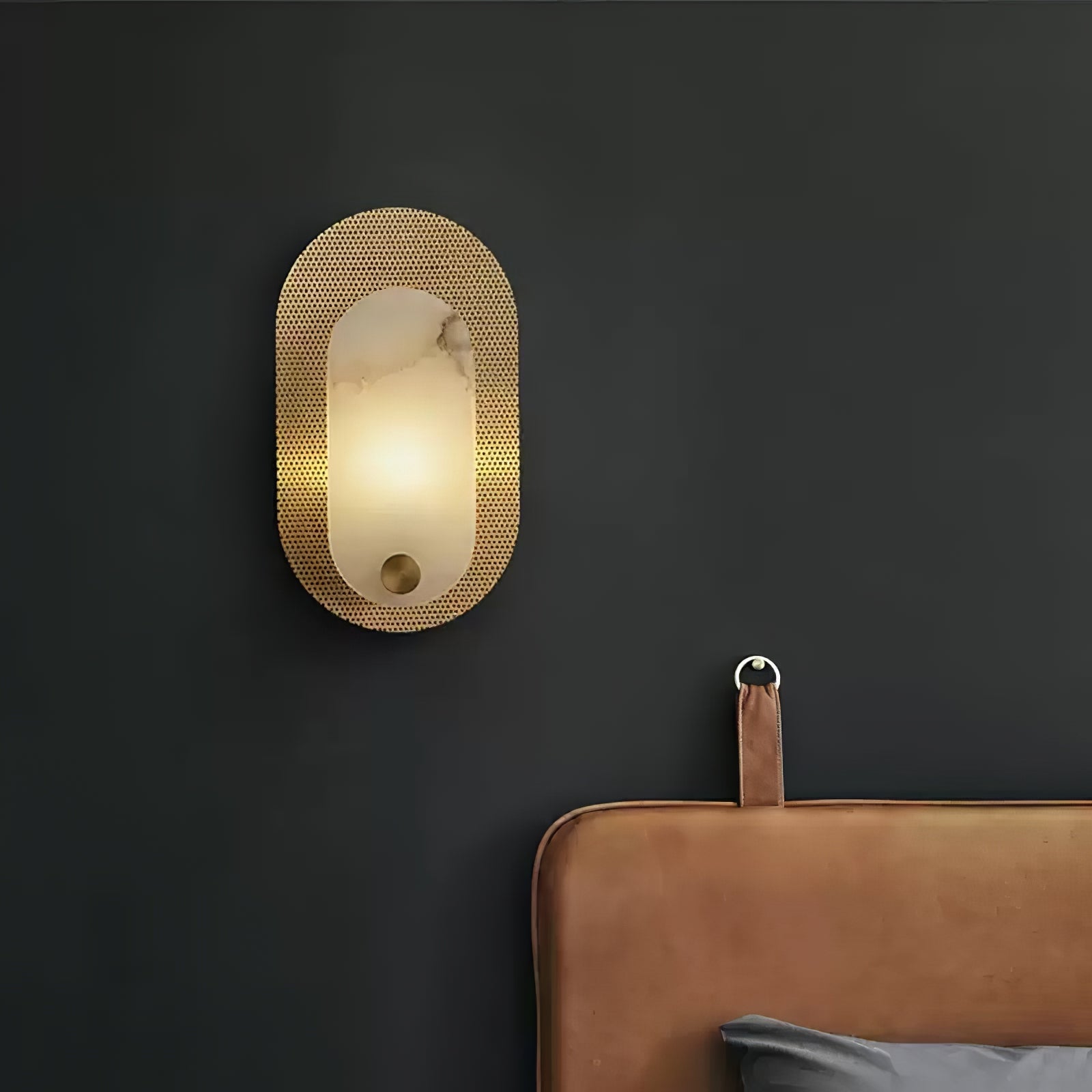 Clio Alabaster Wall Lamp - Blowlighting