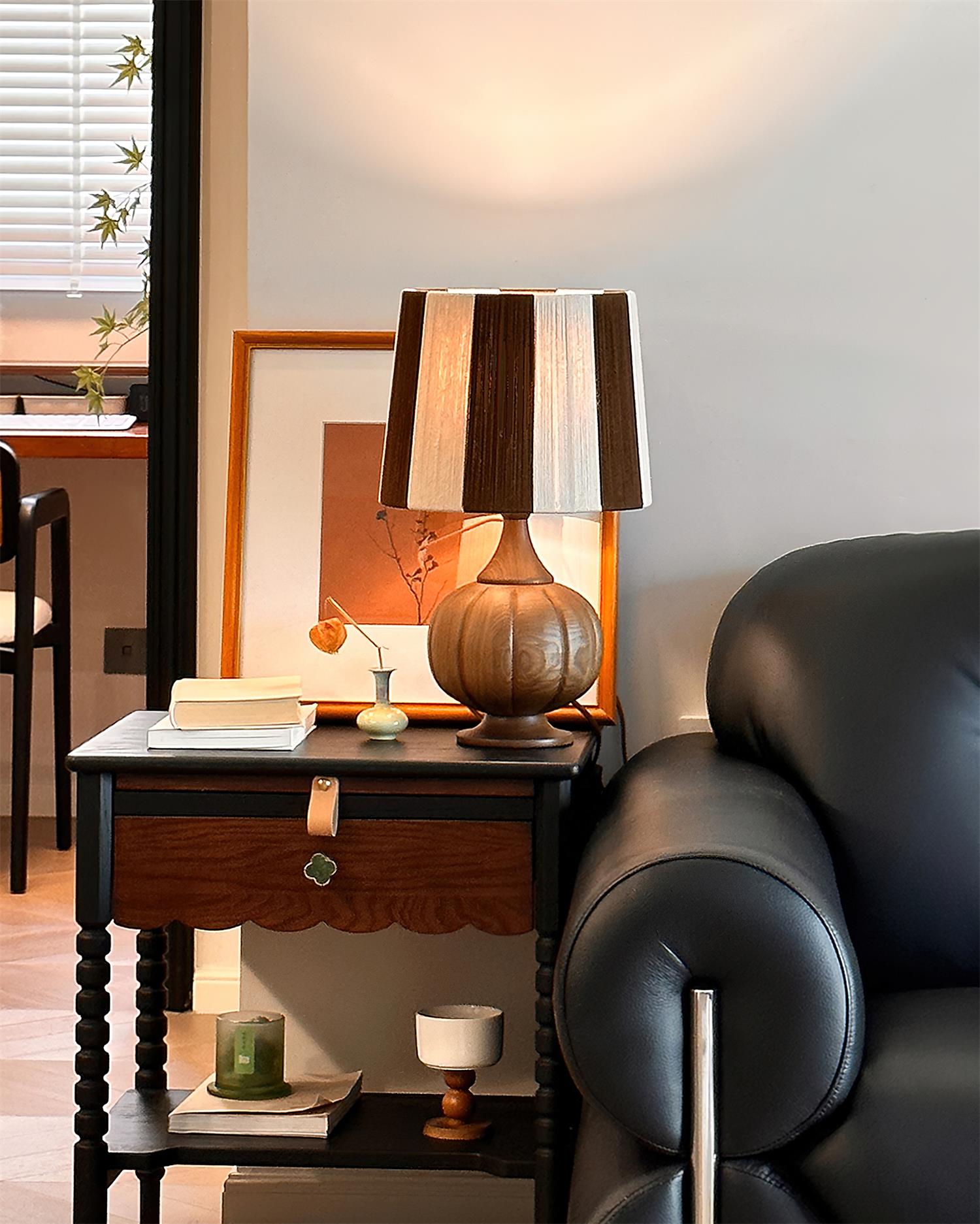 StriVibe Wood Stripe Table Lamp