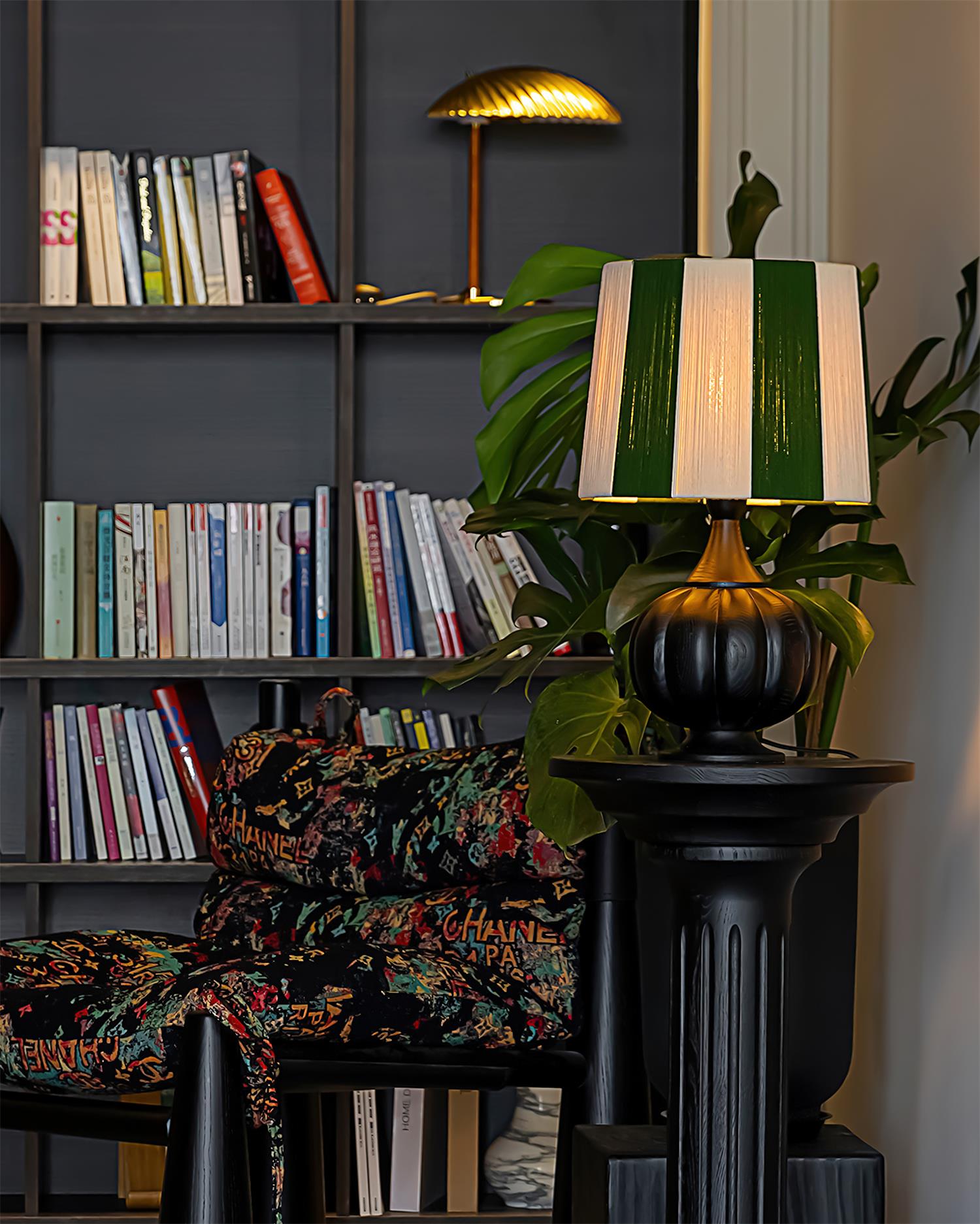 StriVibe Wood Stripe Table Lamp