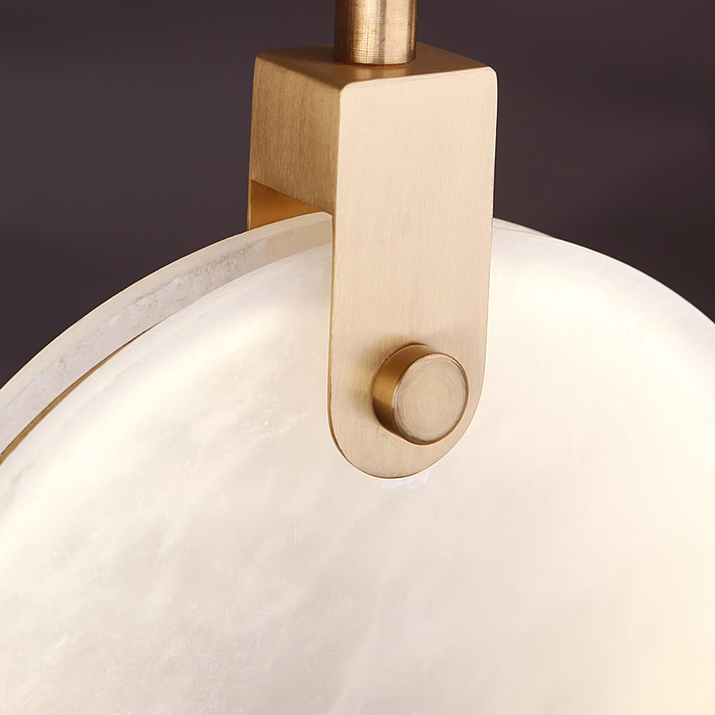 Codoros Alabaster Pendant Light - Blowlighting