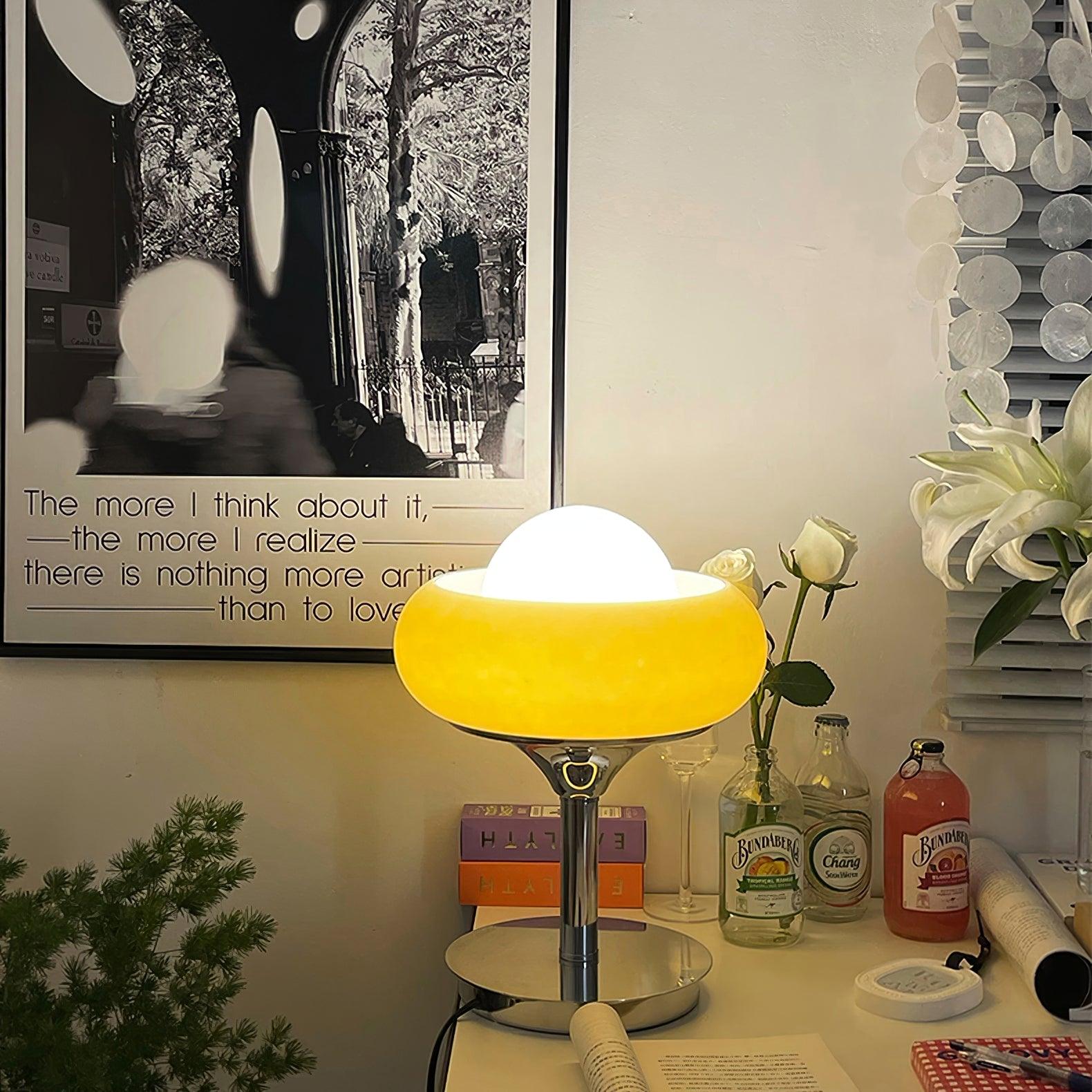 Harvey Table Lamp - Blowlighting