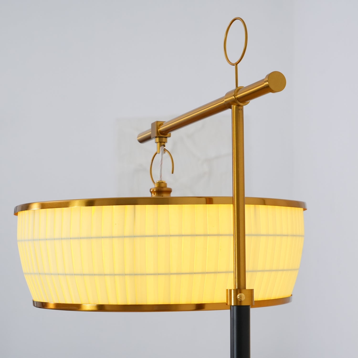 Hejun Fabric Floor Lamp - Blowlighting