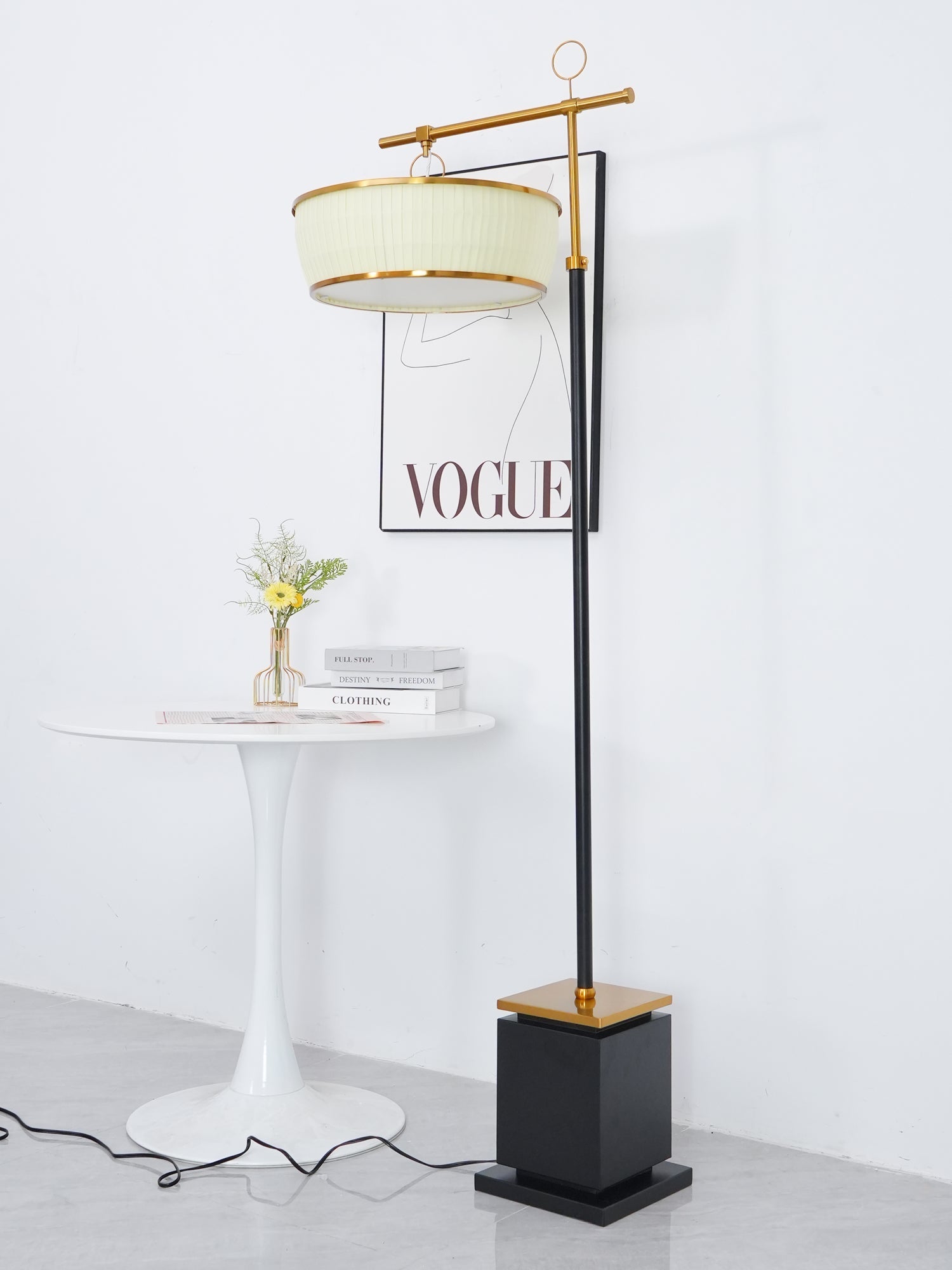 Hejun Fabric Floor Lamp - Blowlighting