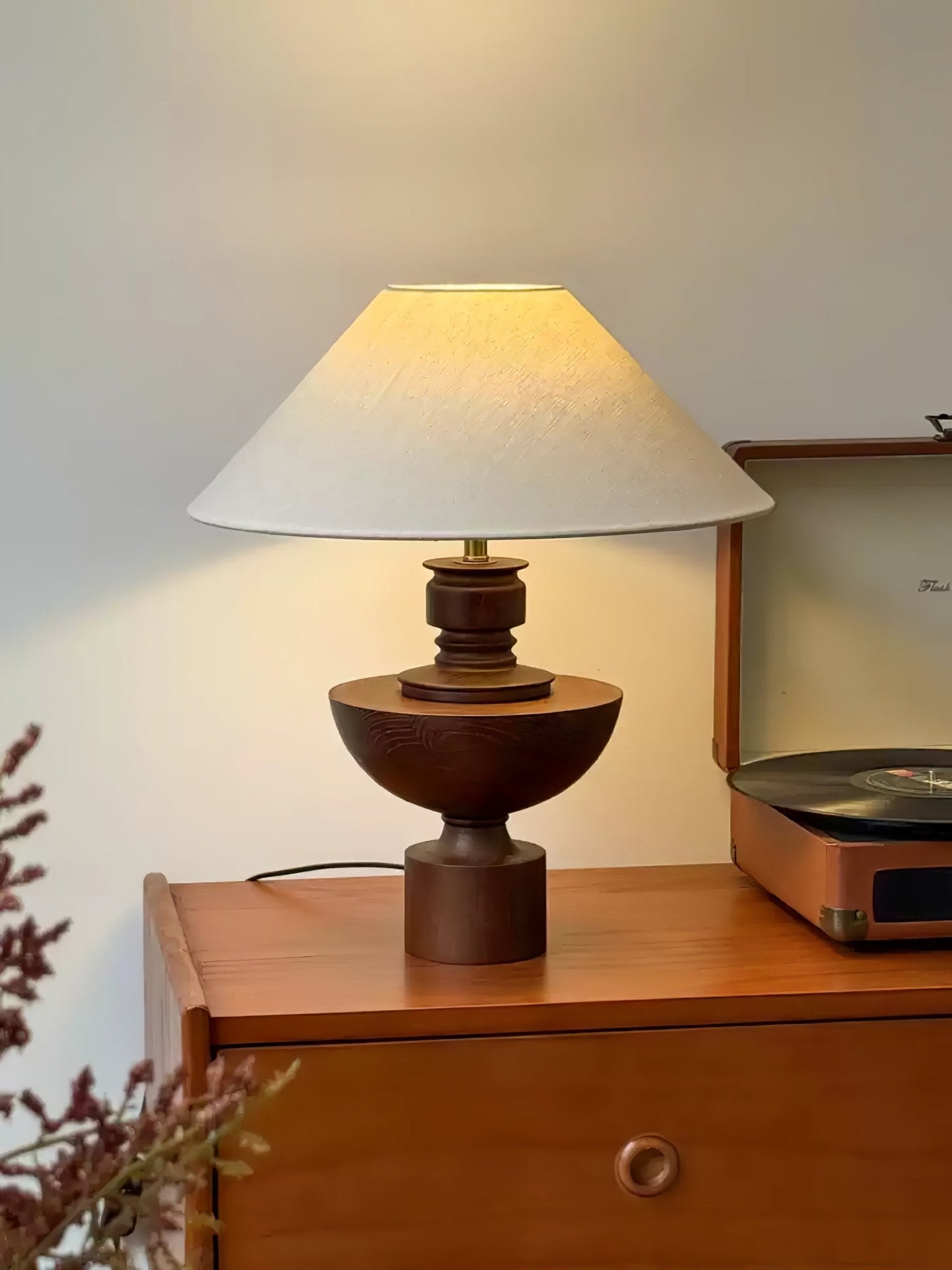 Helios Vase Table Lamp - Blowlighting