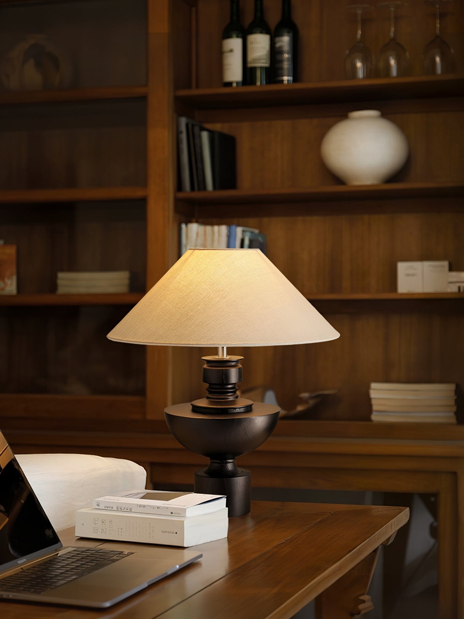 Helios Vase Table Lamp - Blowlighting