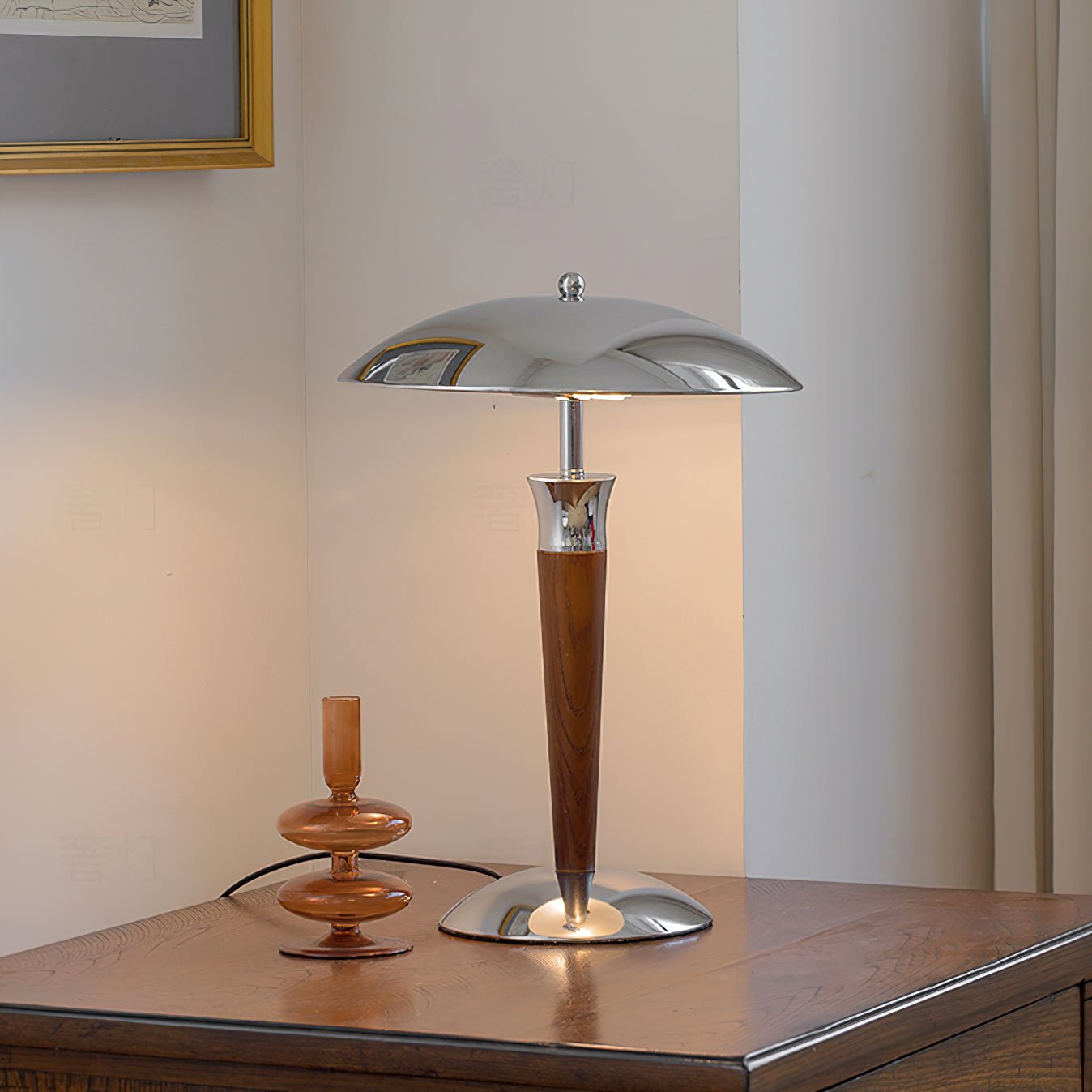 Helmet Floor Lamp - Blowlighting