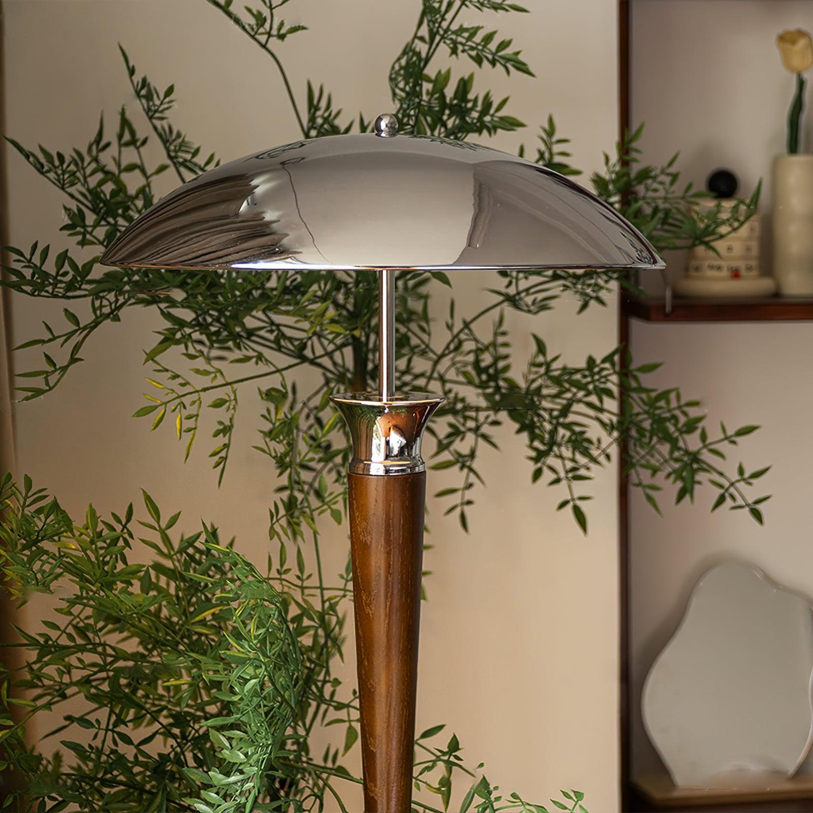 Helmet Floor Lamp - Blowlighting