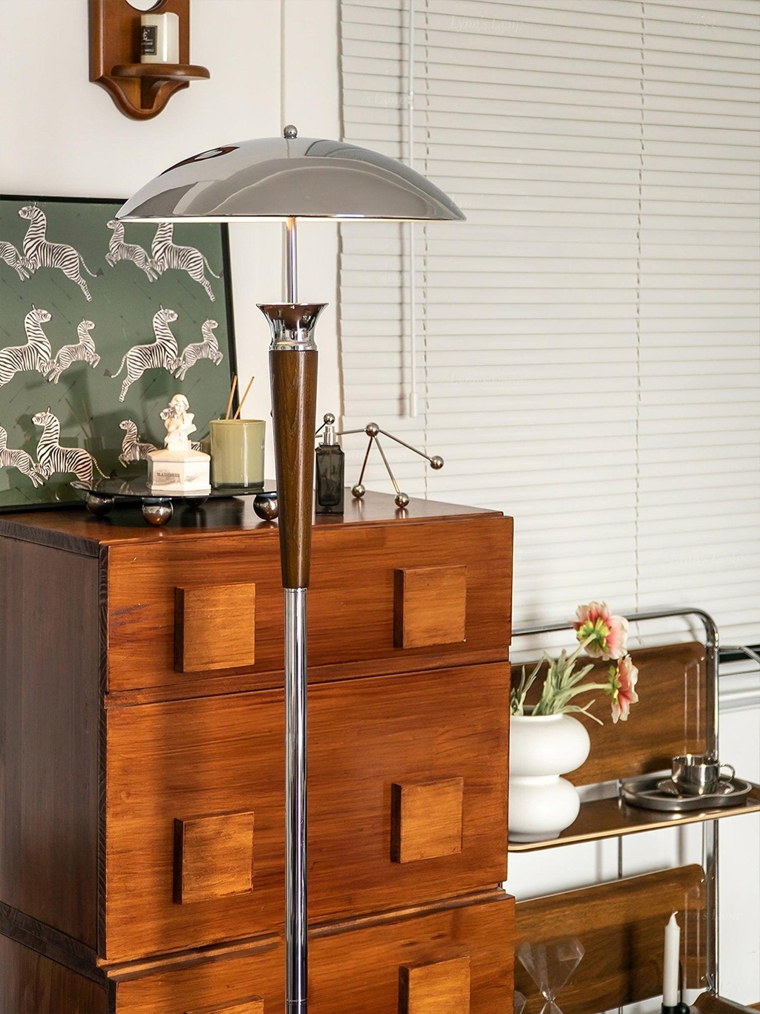 Helmet Floor Lamp - Blowlighting