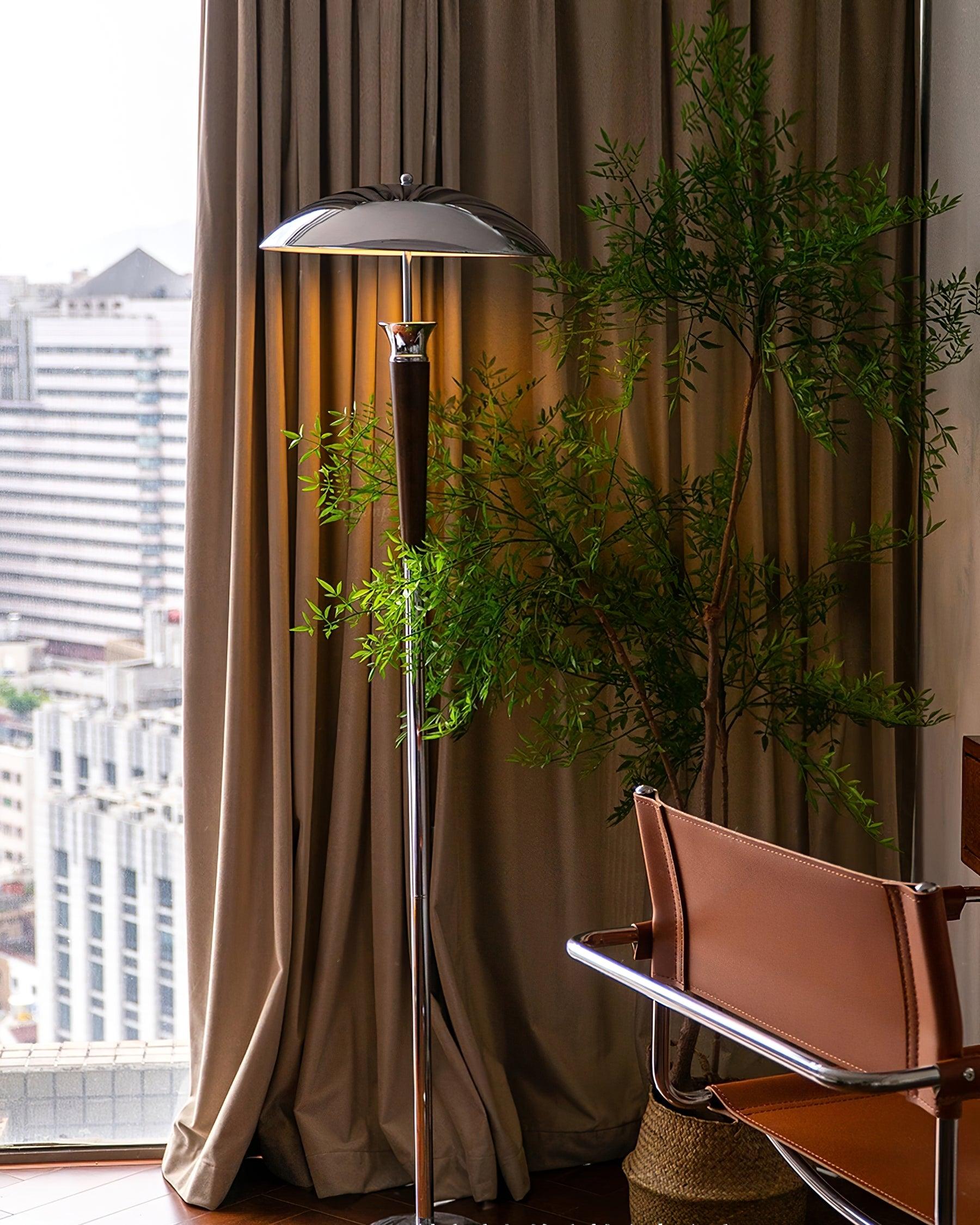 Helmet Floor Lamp - Blowlighting