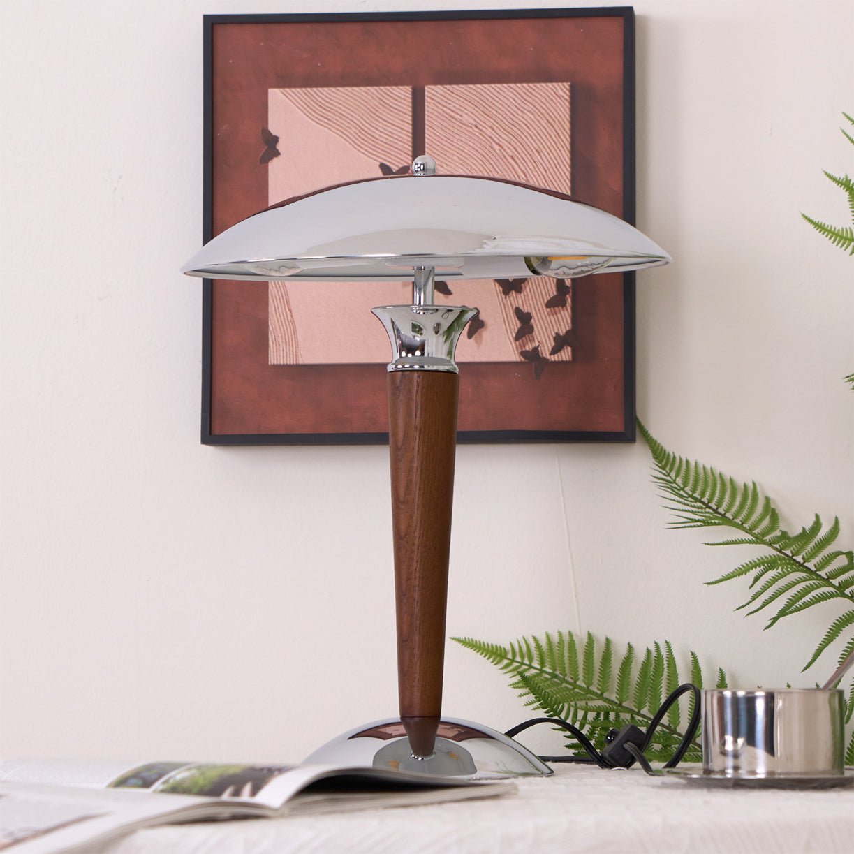 Helmet Table Lamp - Blowlighting
