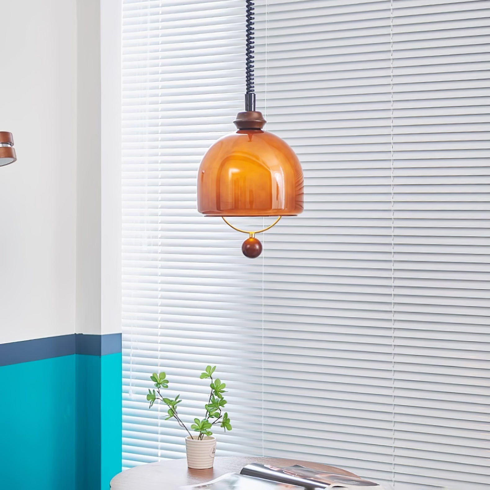 Herda Pendant Lamp - Blowlighting