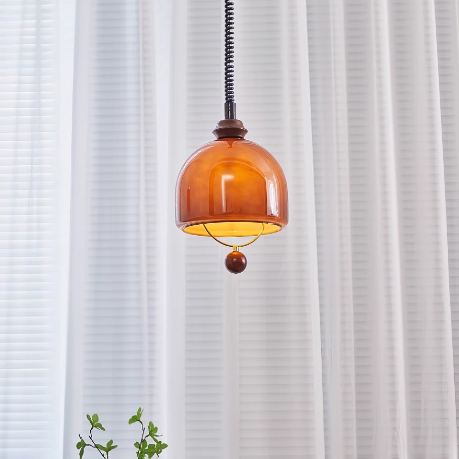 Herda Pendant Lamp - Blowlighting