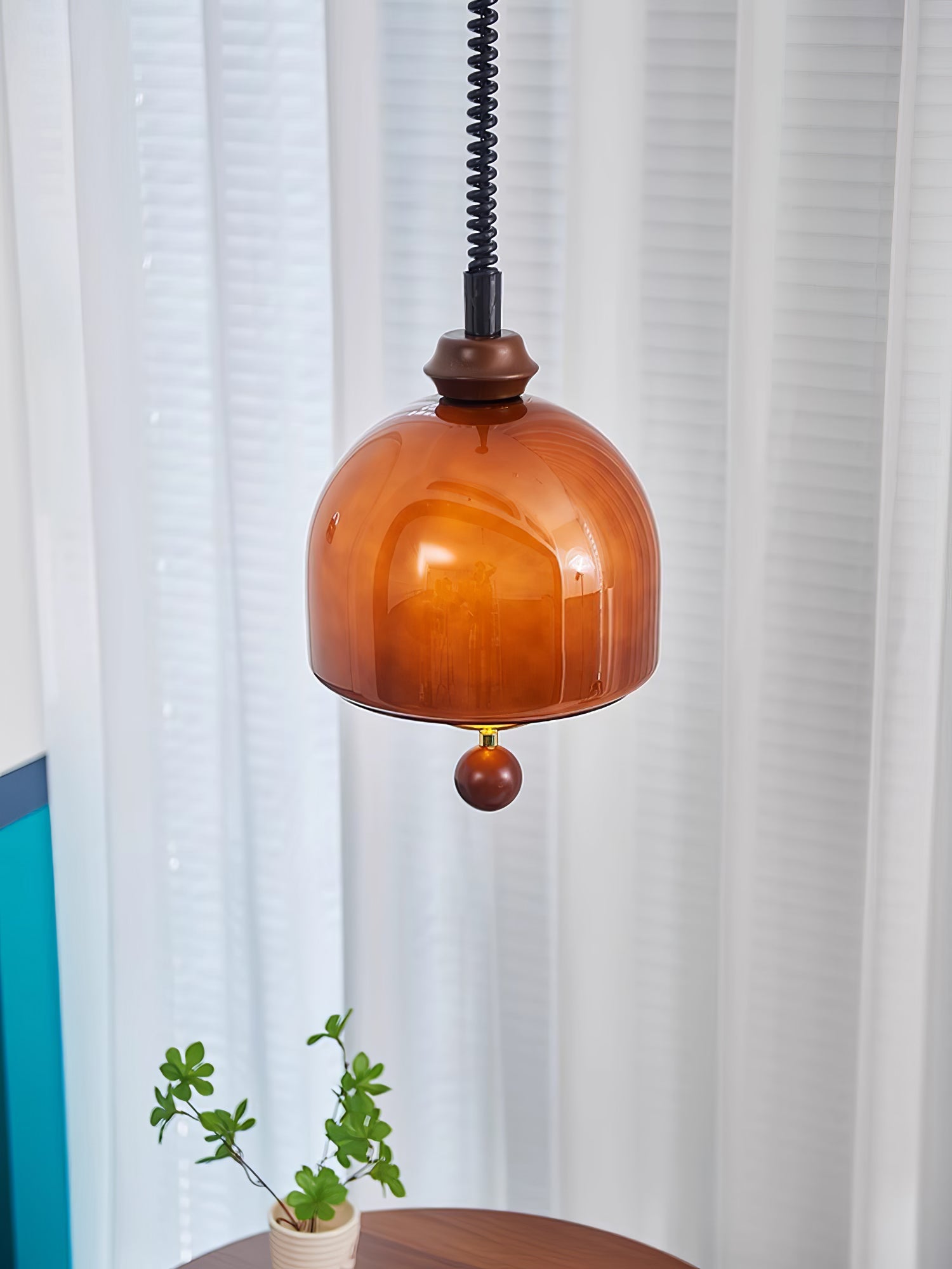Herda Pendant Lamp - Blowlighting
