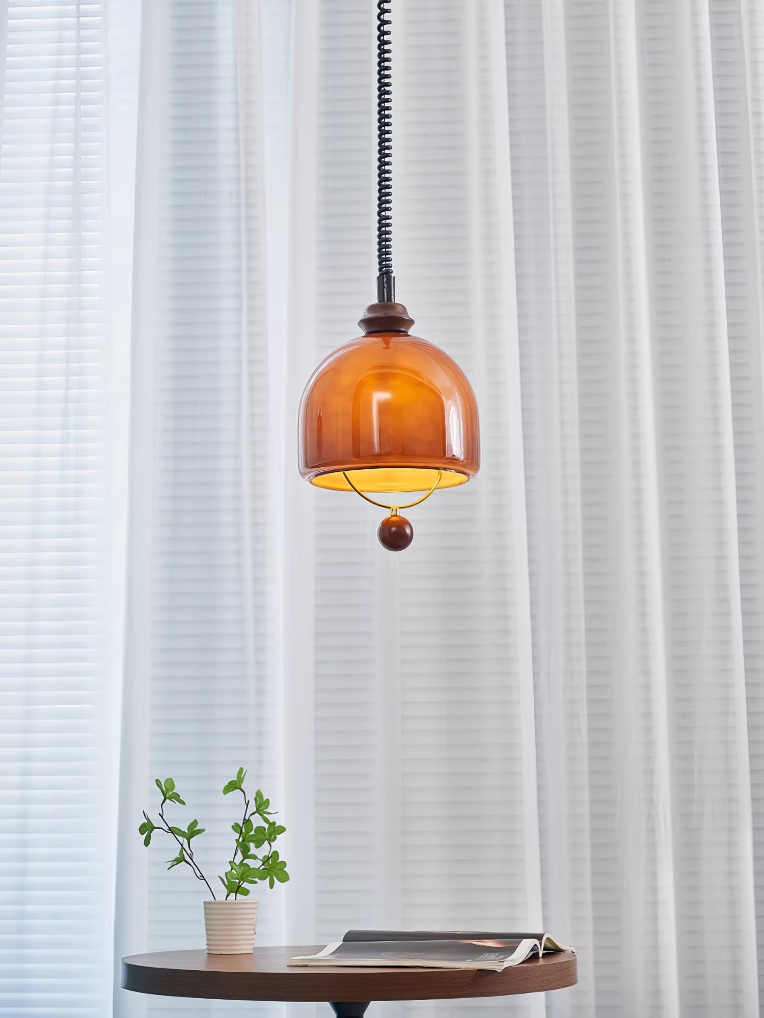Herda Pendant Lamp - Blowlighting