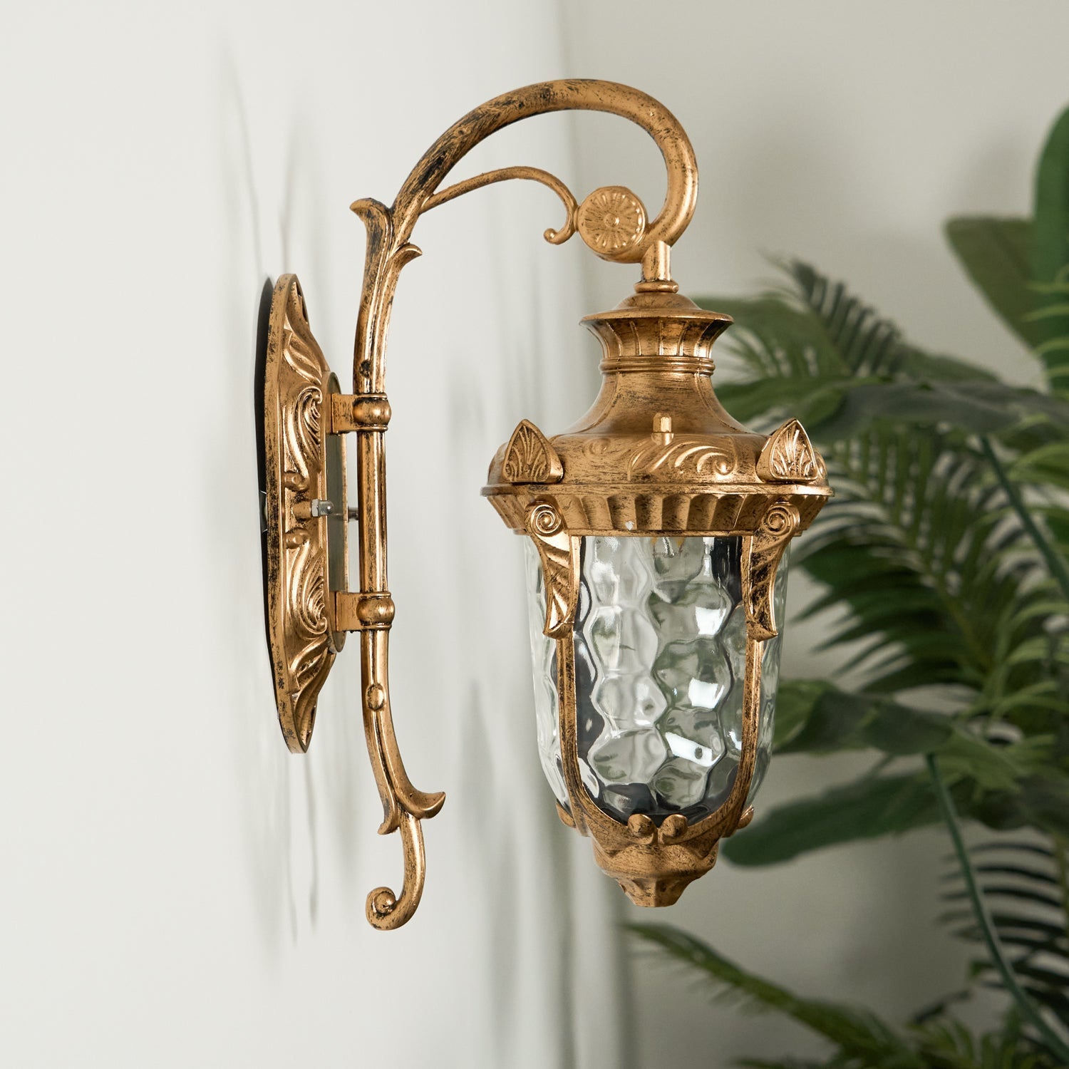 Heritage Outdoor Wall Lamp - Blowlighting