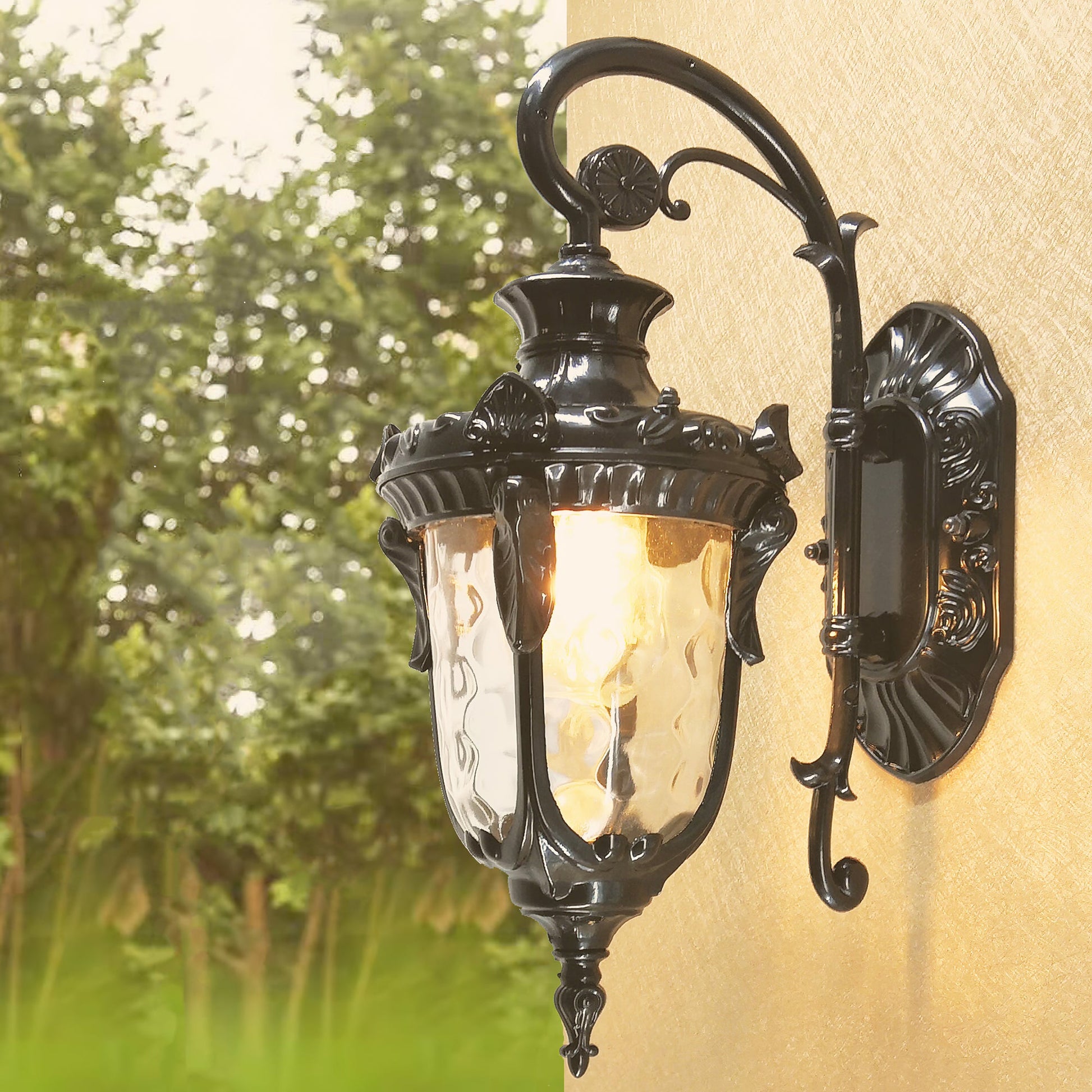 Heritage Outdoor Wall Lamp - Blowlighting