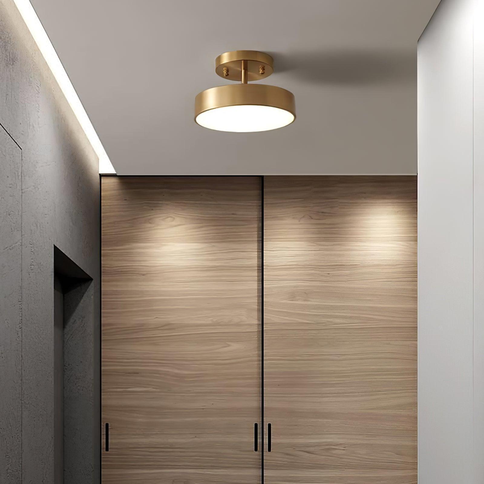 Hero Rotating Ceiling Lamp - Blowlighting