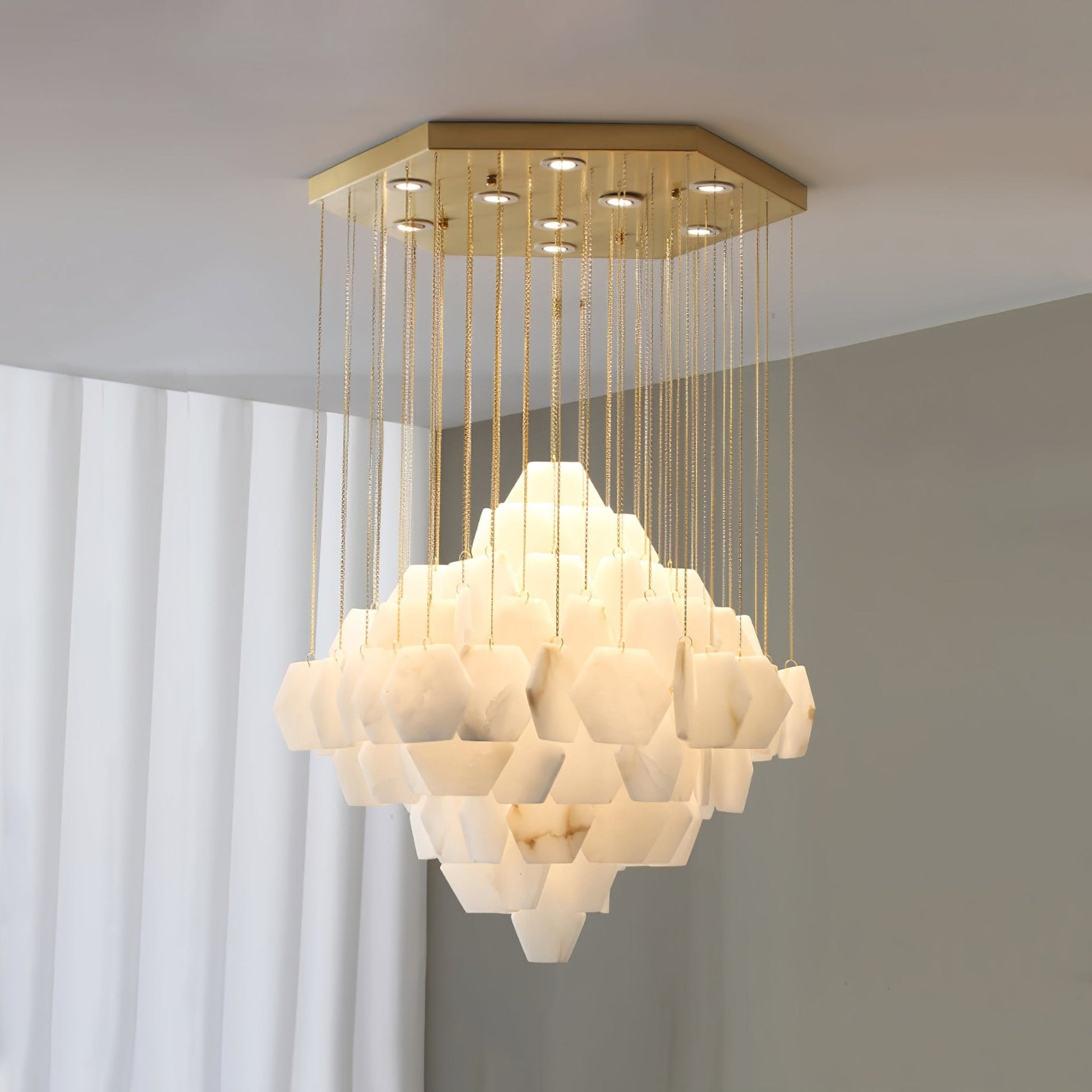 Aurelia Luxury Alabaster Chandelier - Blowlighting