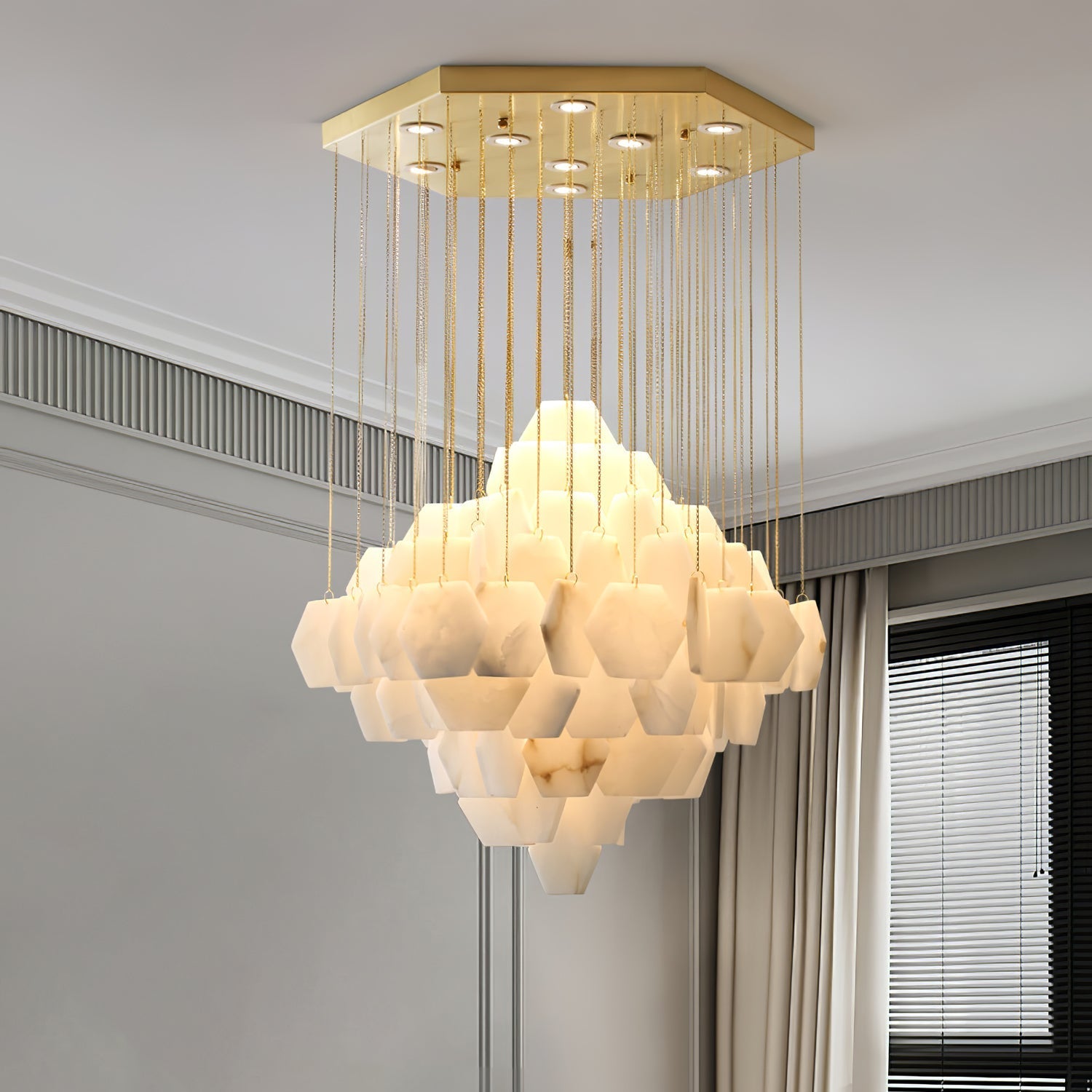 Aurelia Luxury Alabaster Chandelier - Blowlighting