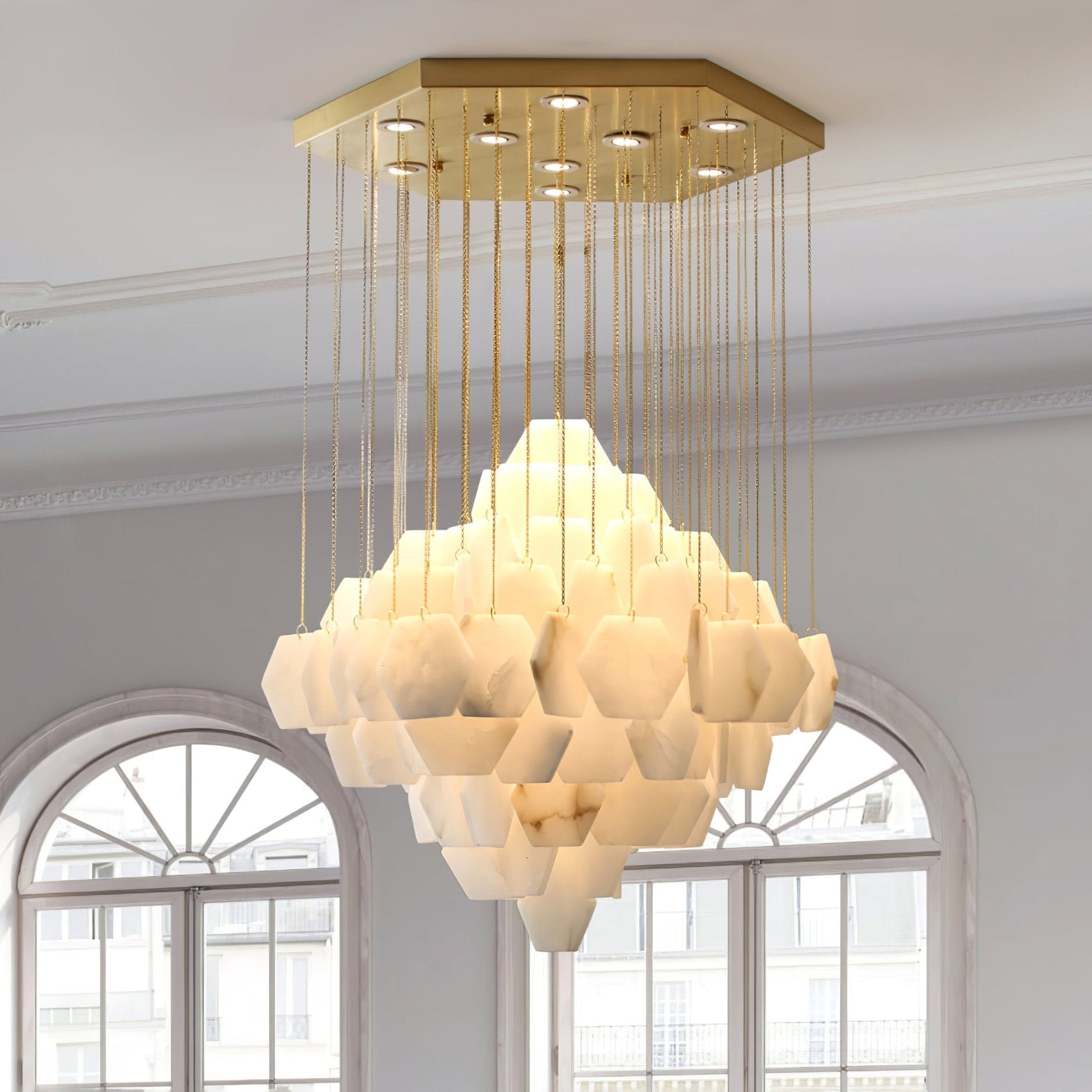 Aurelia Luxury Alabaster Chandelier - Blowlighting