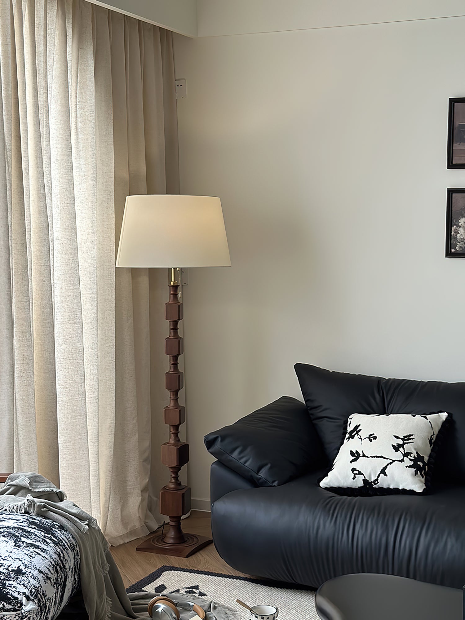 Hexas Floor Lamp - Blowlighting