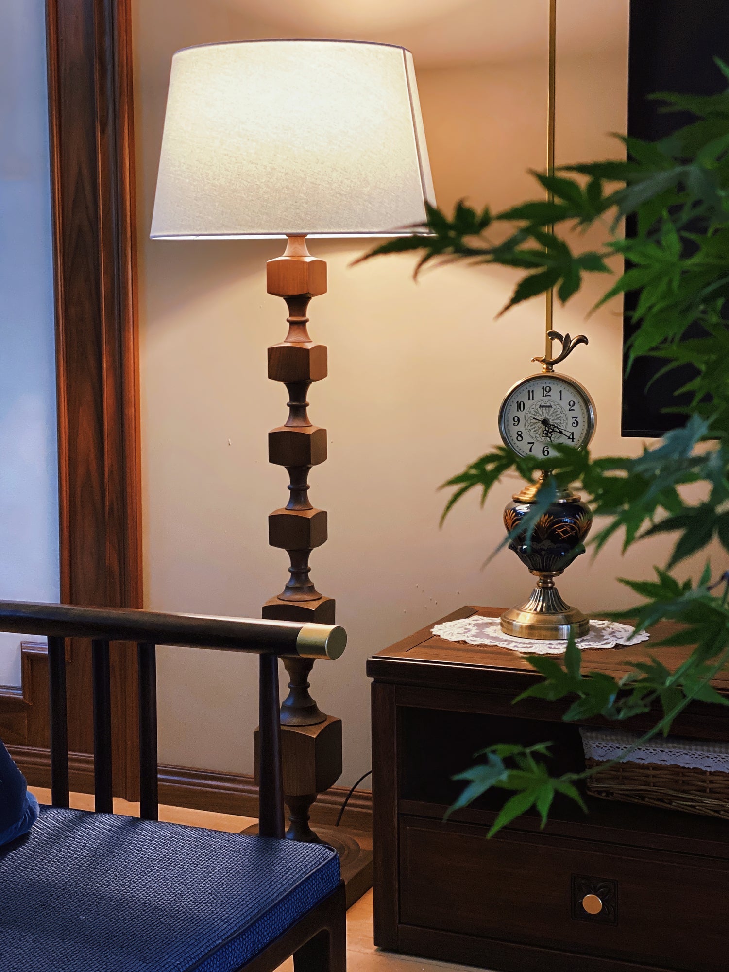 Hexas Floor Lamp - Blowlighting