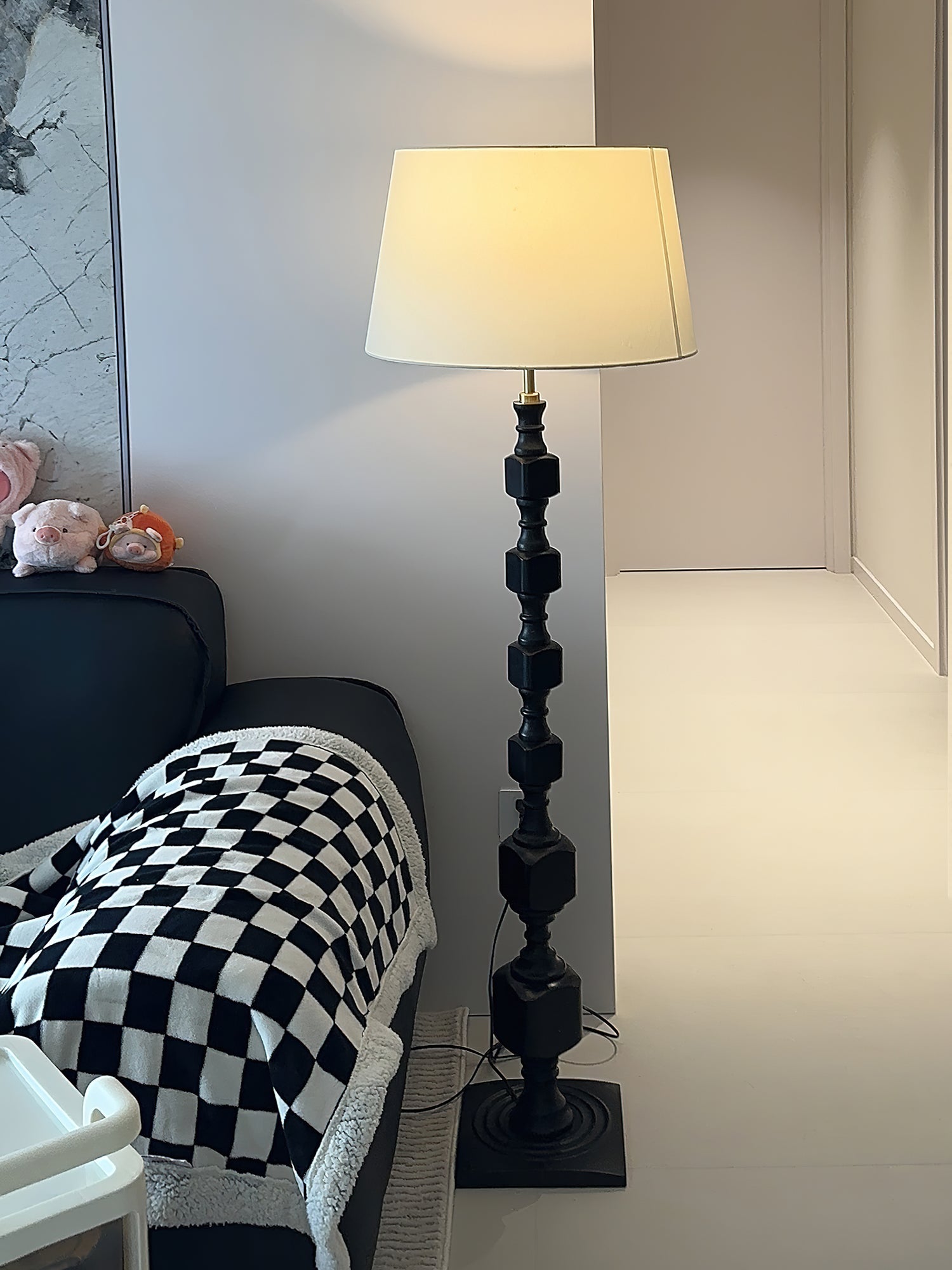 Hexas Floor Lamp - Blowlighting