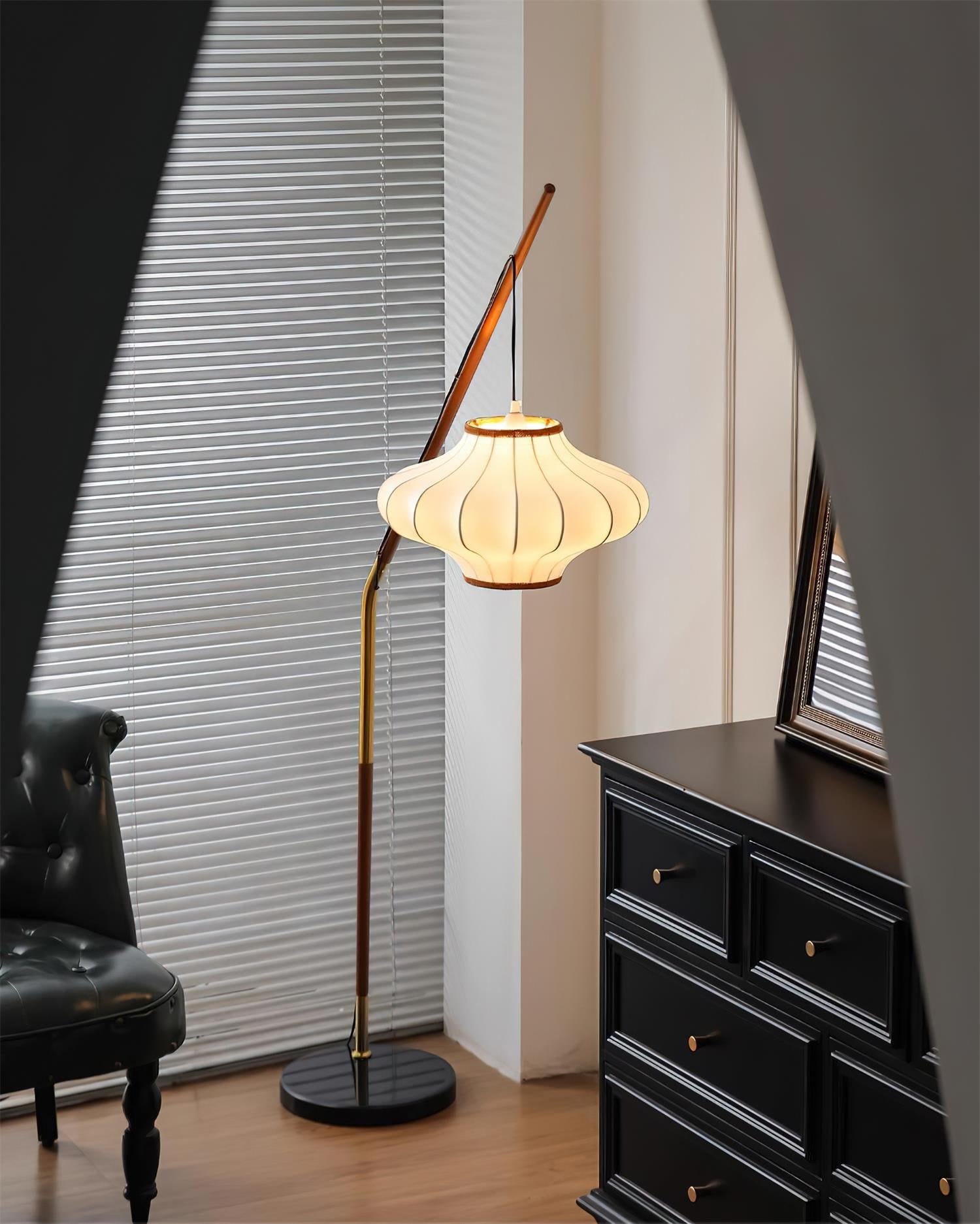 Hikari Modern Wood Floor Light