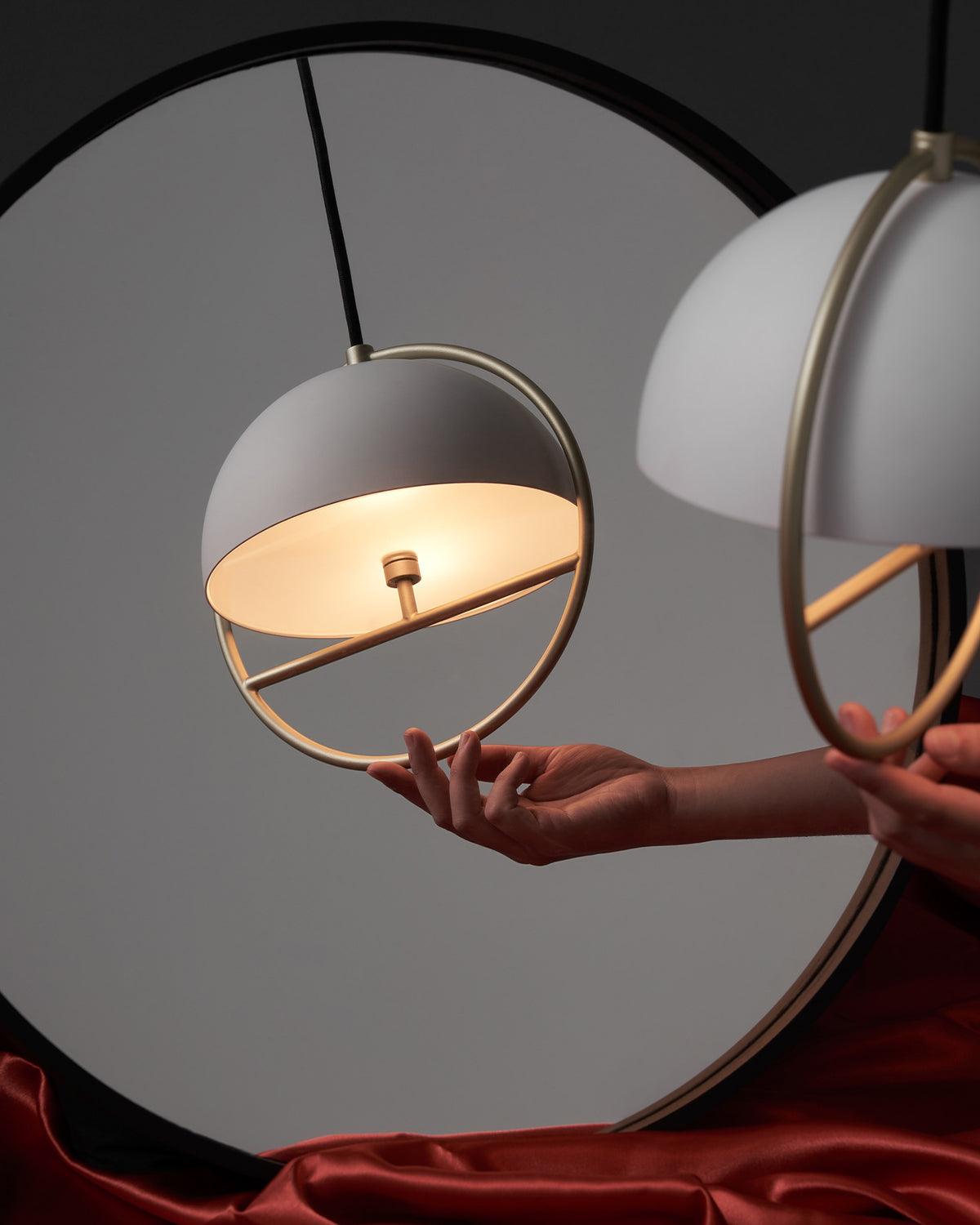 Huan Pendant Lamp - Blowlighting