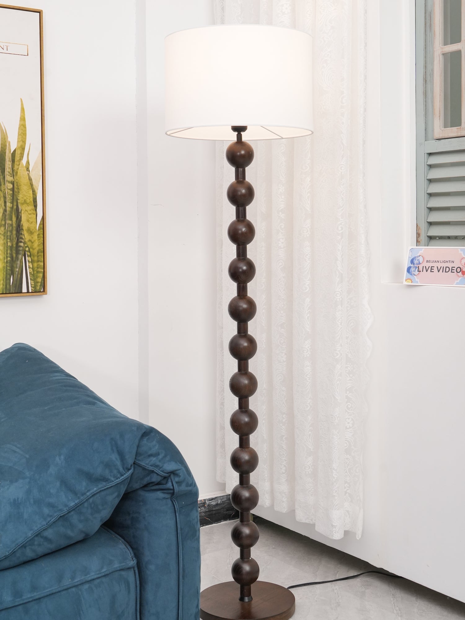 Hugo Barbell Floor Lamp - Blowlighting