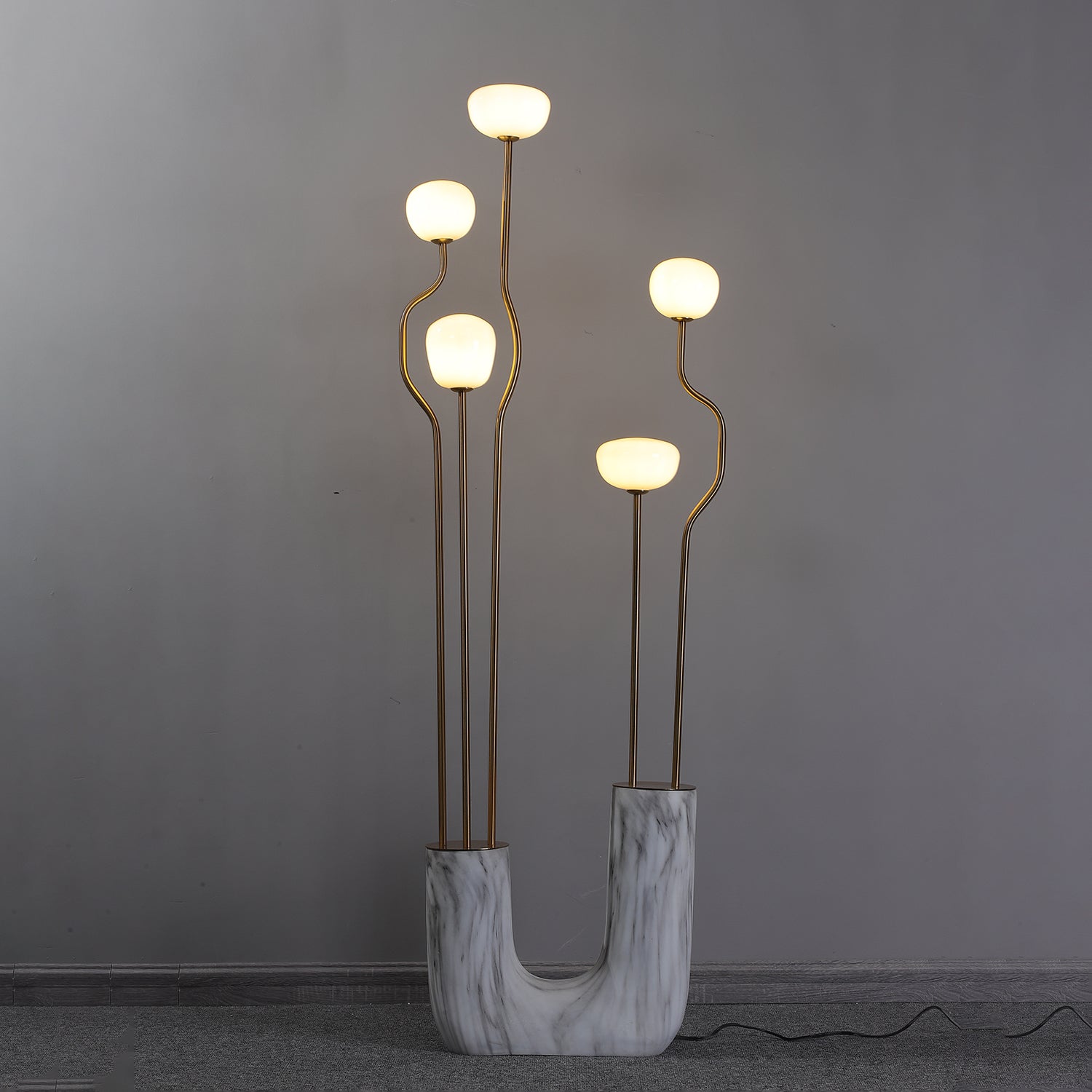 Aria Bloom Floor Lamp - Blowlighting