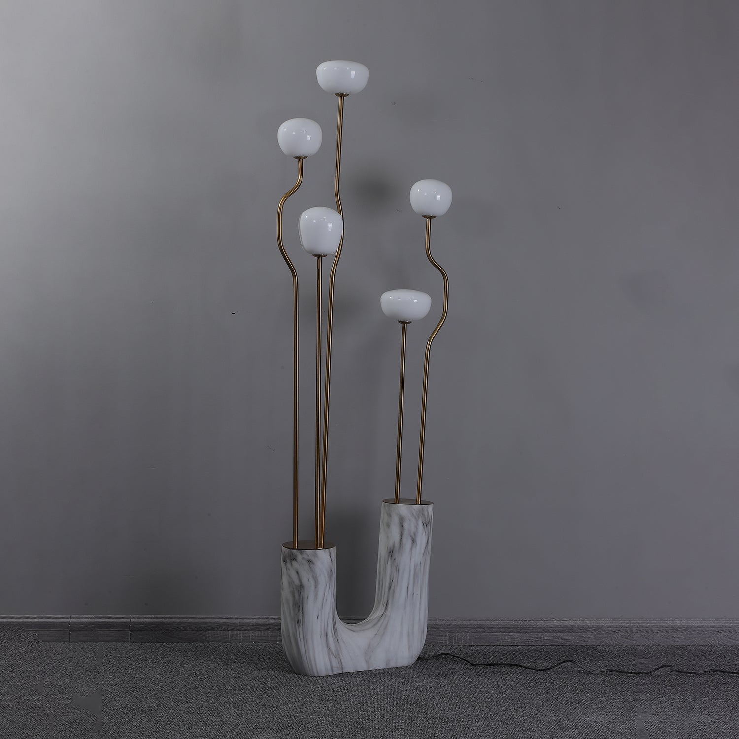 Aria Bloom Floor Lamp - Blowlighting