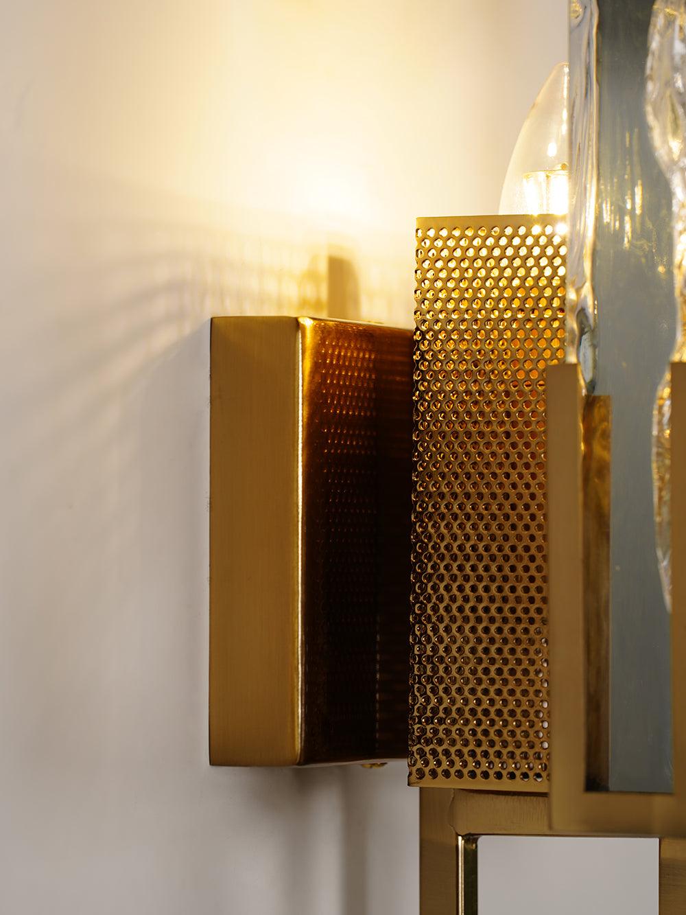 Ice Crystal Wall Lamp - Blowlighting